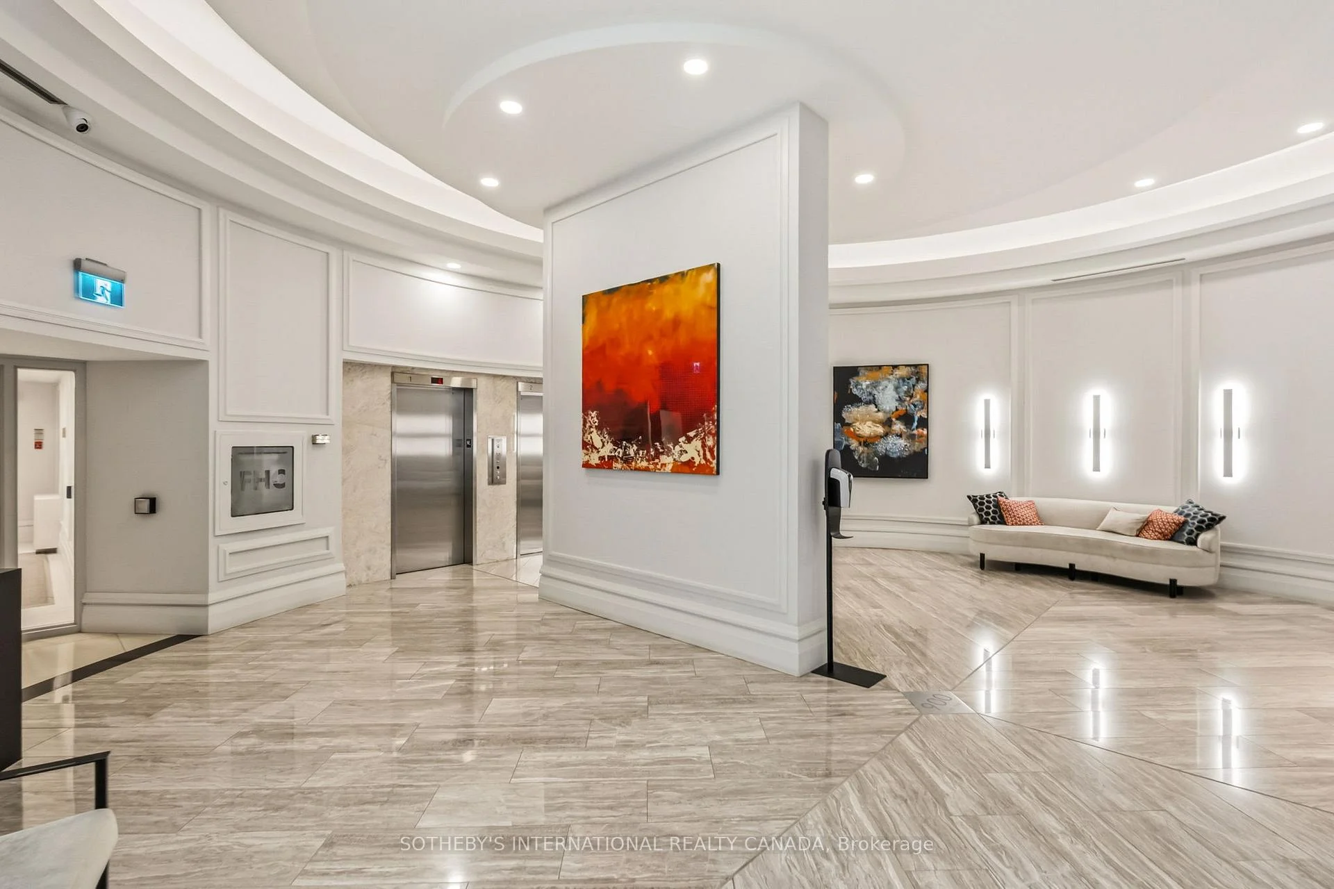 Photo 6 of Unit 1002, 900 Yonge Street, Toronto, The Annex — HOMEH