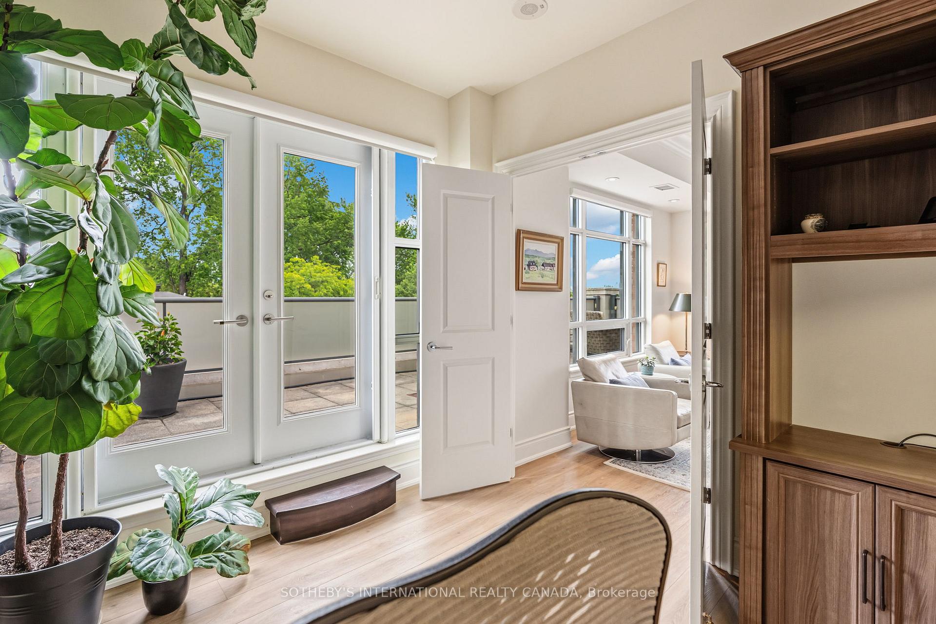 Photo 10 of Unit 418, 1717 Avenue Road, Toronto, Bedford Park-Nortown — HOMEH