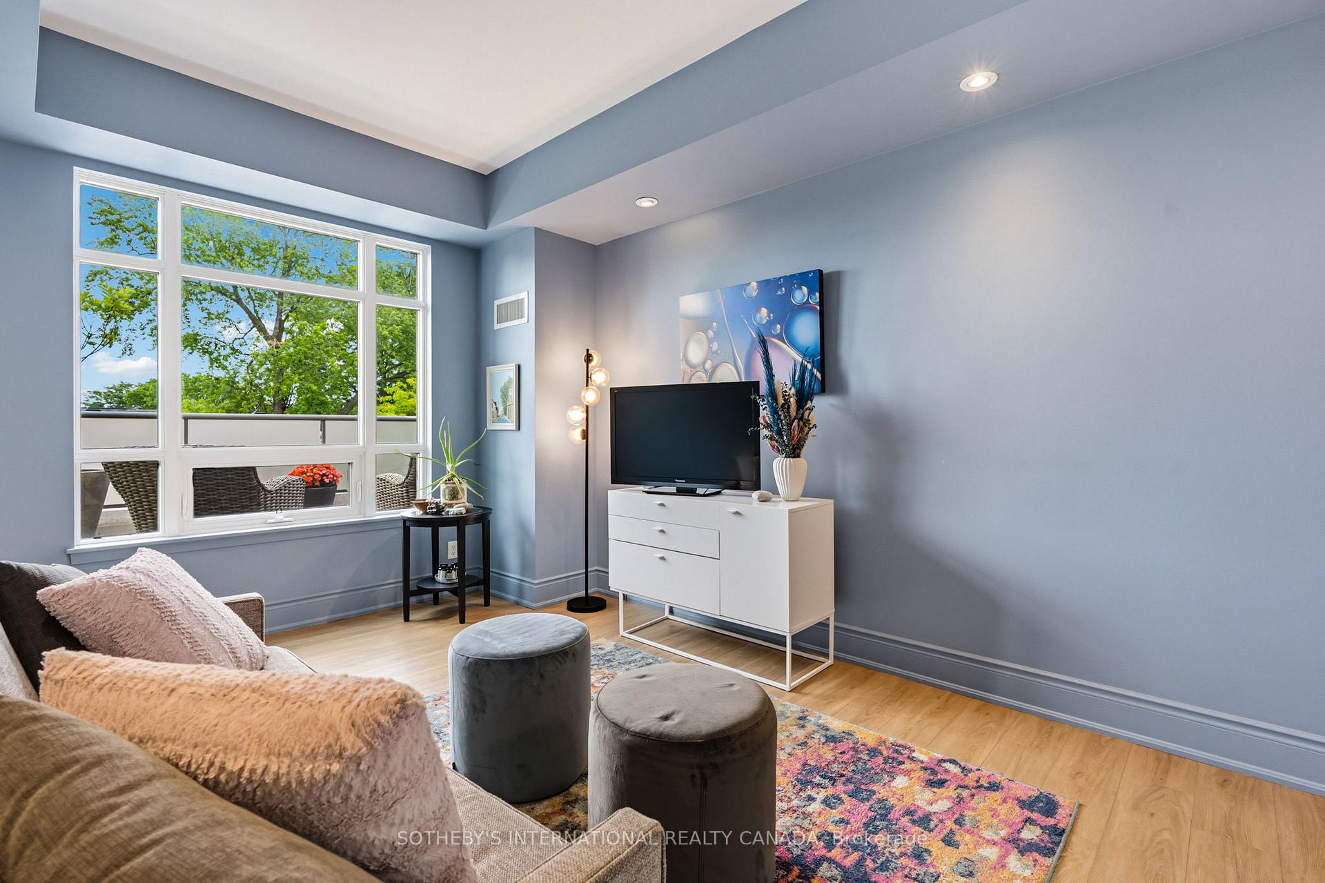 Photo 15 of Unit 418, 1717 Avenue Road, Toronto, Bedford Park-Nortown — HOMEH