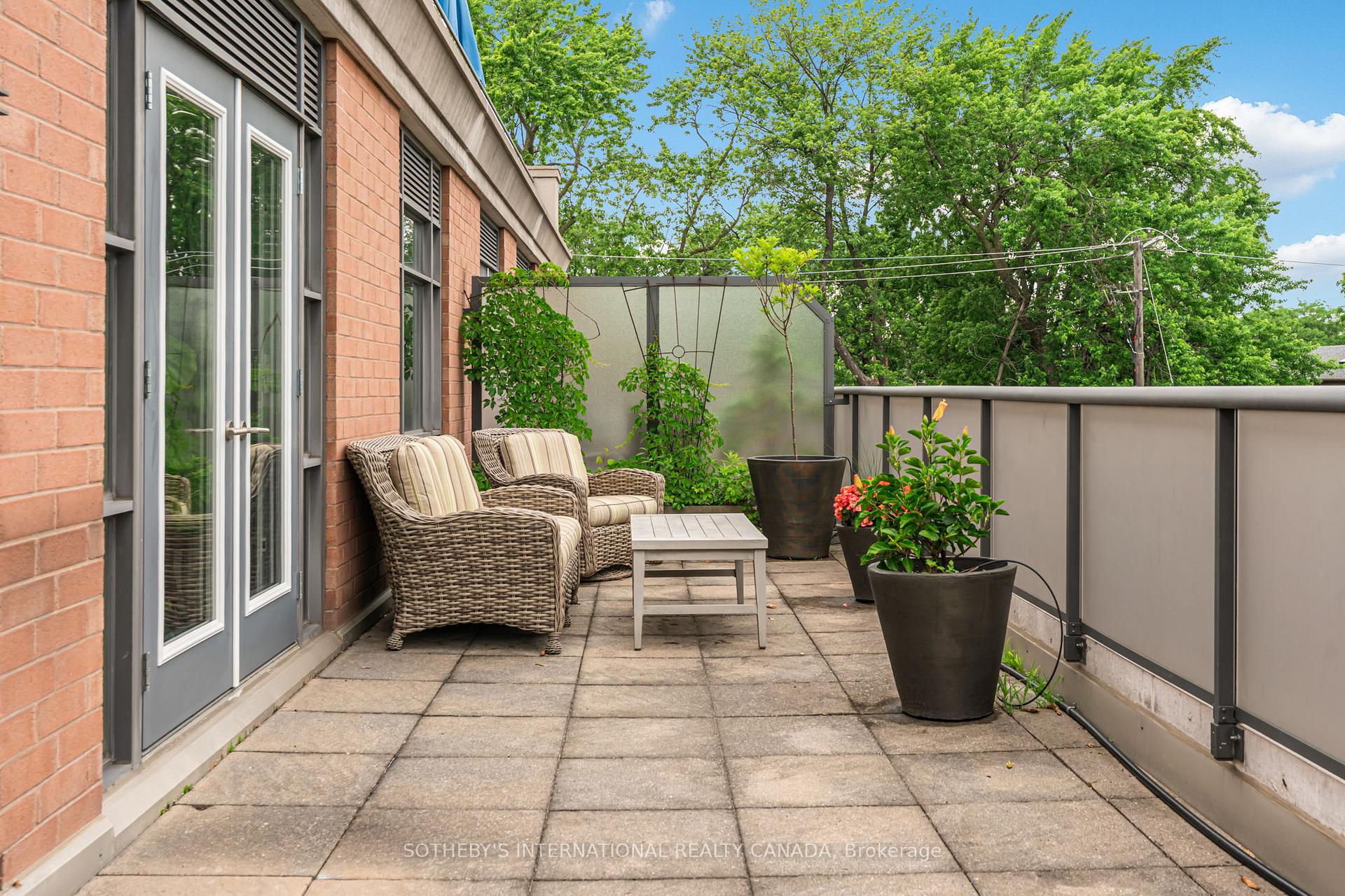 Photo 16 of Unit 418, 1717 Avenue Road, Toronto, Bedford Park-Nortown — HOMEH