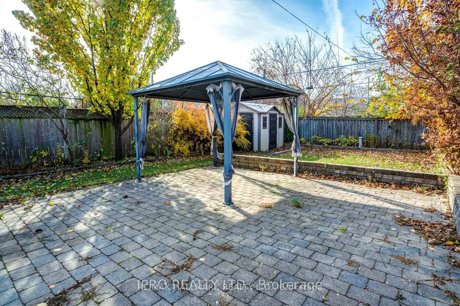 Photo 27 of 62 Lankin Boulevard, Toronto, East York — HOMEH