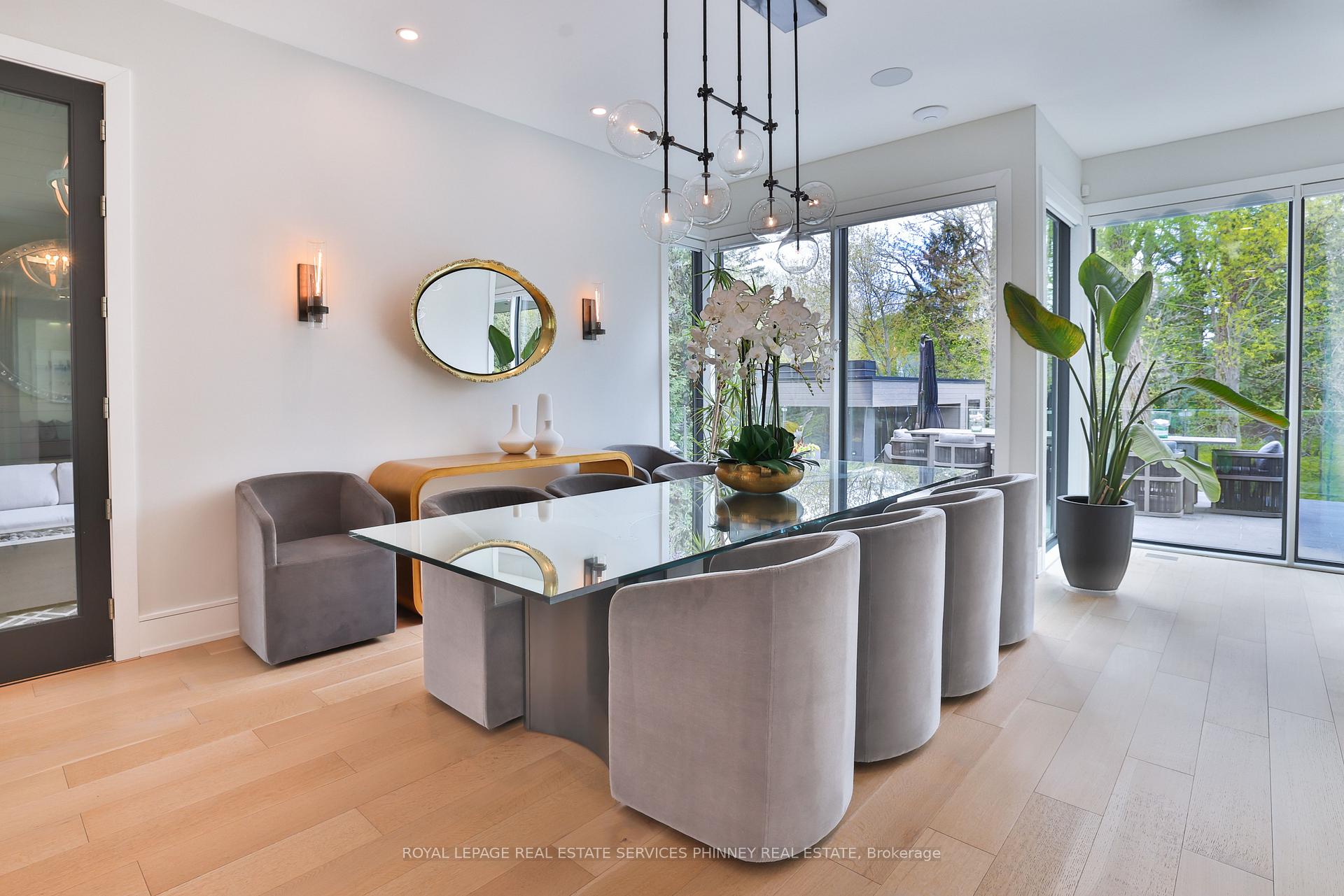 Photo 20 of 1102 Crestview Street, Oakville, Morrison — HOMEH