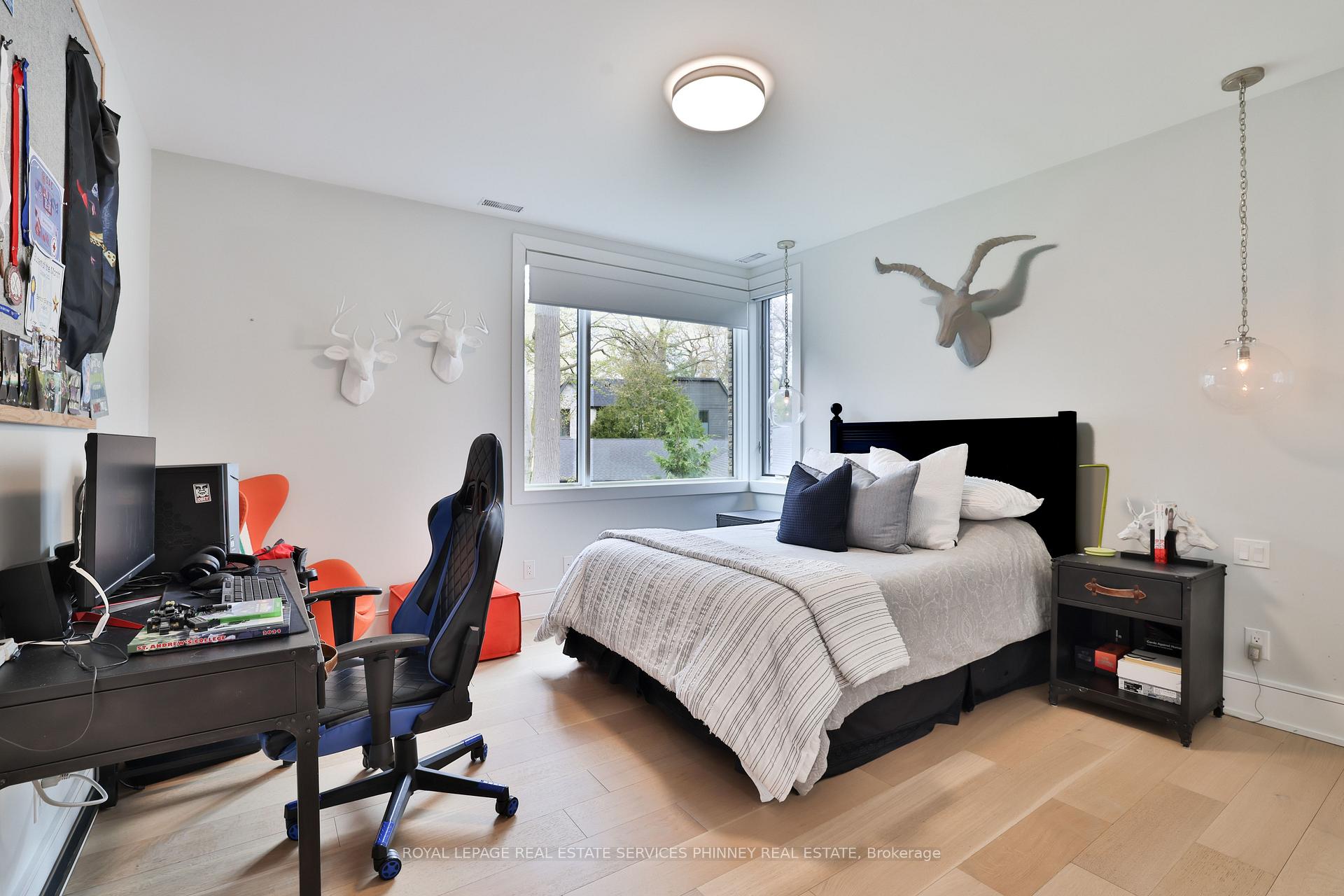 Photo 34 of 1102 Crestview Street, Oakville, Morrison — HOMEH