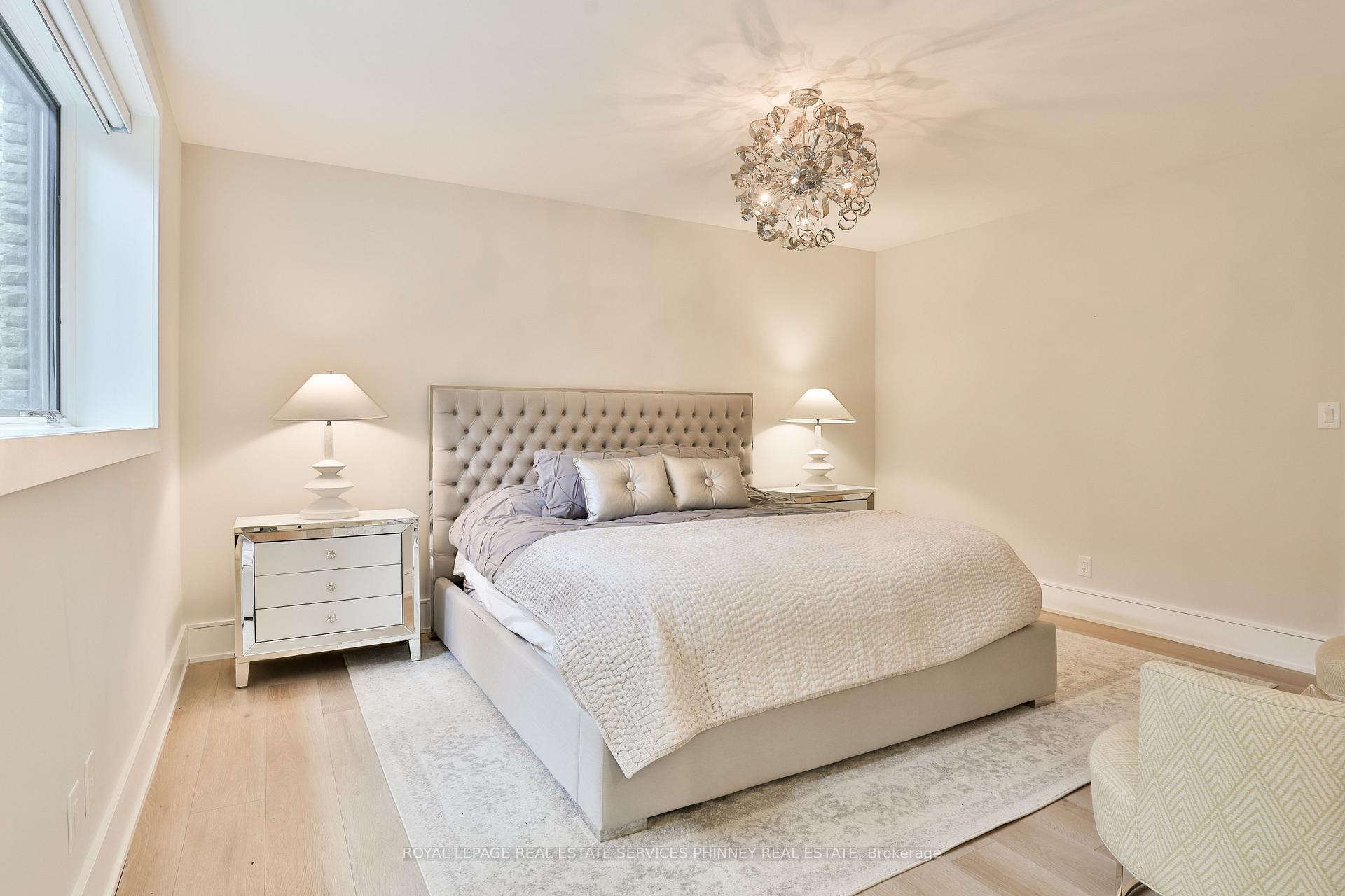 Photo 38 of 1102 Crestview Street, Oakville, Morrison — HOMEH