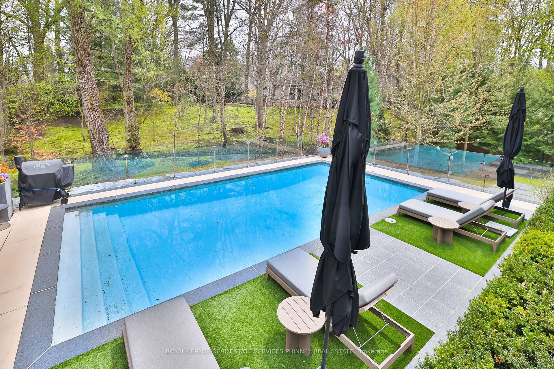 Photo 45 of 1102 Crestview Street, Oakville, Morrison — HOMEH