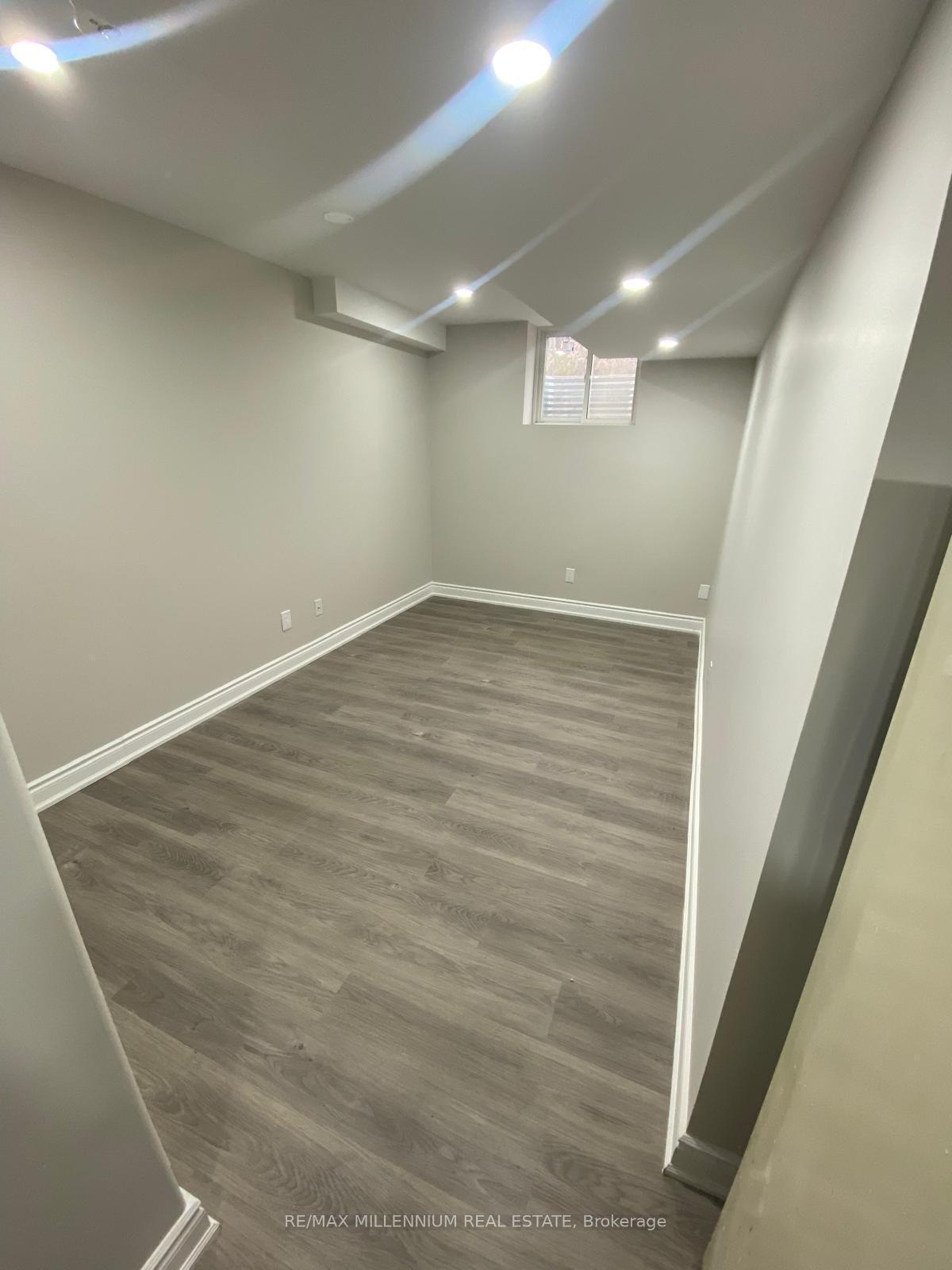 Photo 4 of Unit Basement, 33 Nomad Crescent, Brampton, Bram West — HOMEH