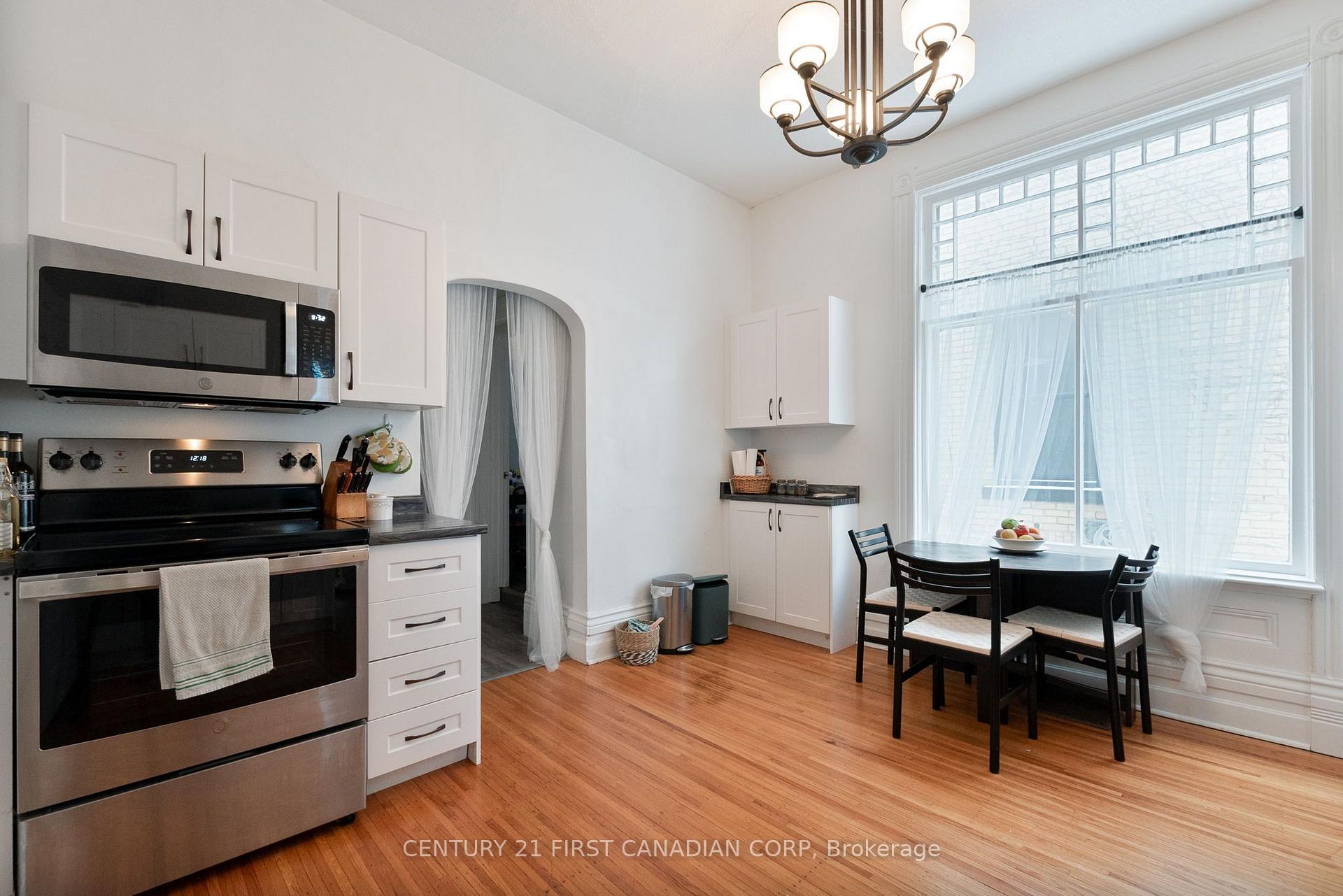 Photo 9 of 578 Waterloo Street, London, East F — HOMEH