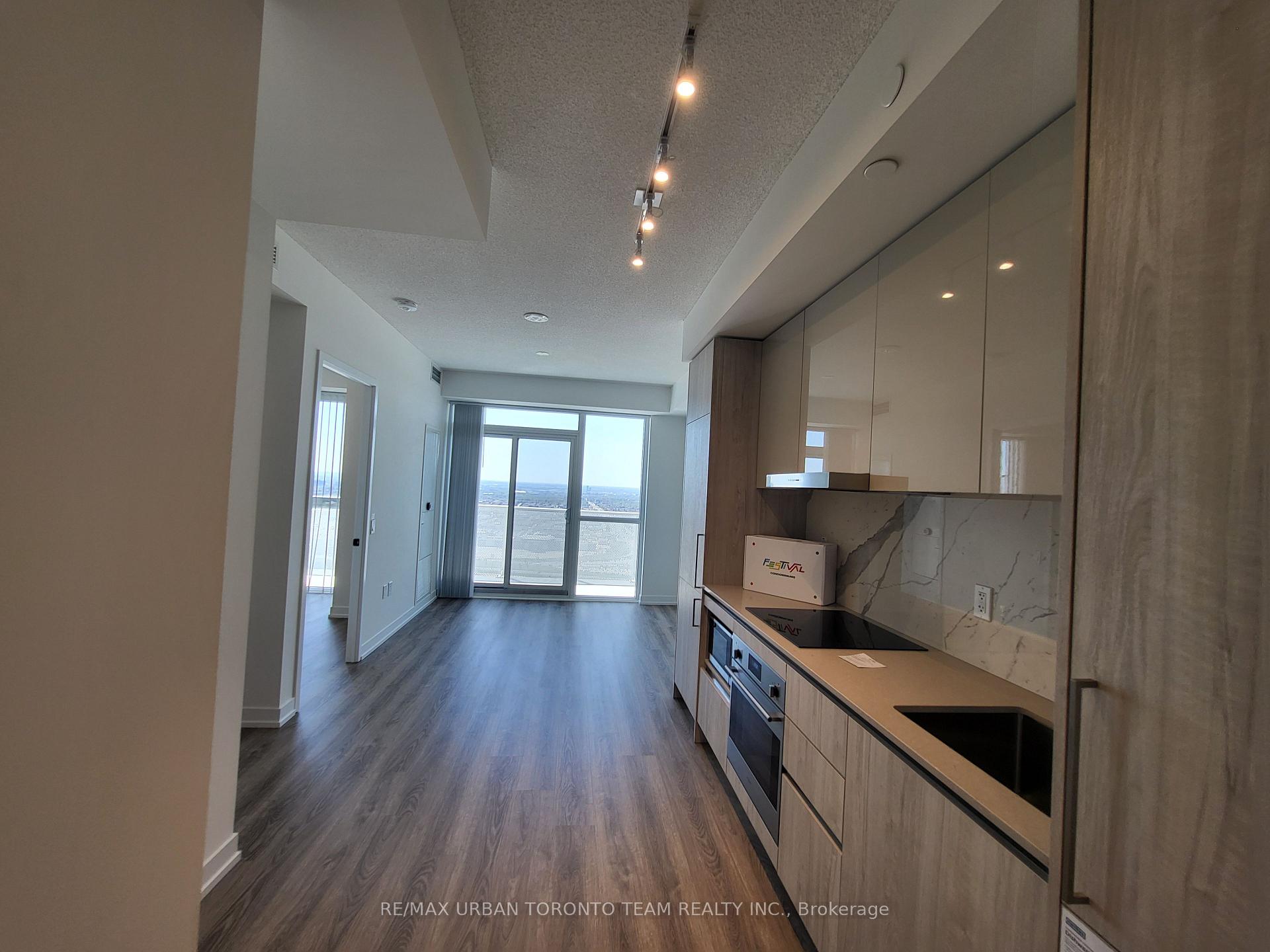 Photo 1 of Unit 4509, 195 Commerce Street, Vaughan, Vaughan Corporate Centre — HOMEH