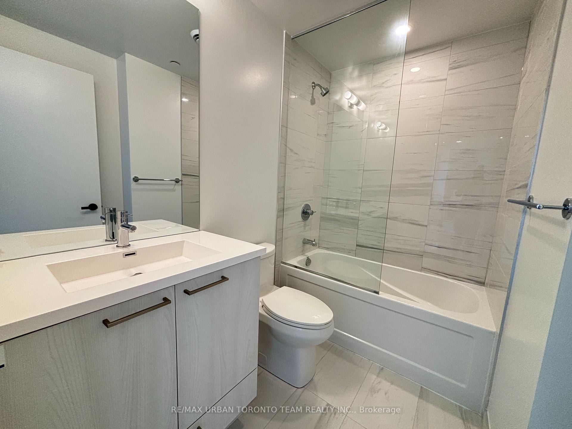 Photo 8 of Unit 4509, 195 Commerce Street, Vaughan, Vaughan Corporate Centre — HOMEH