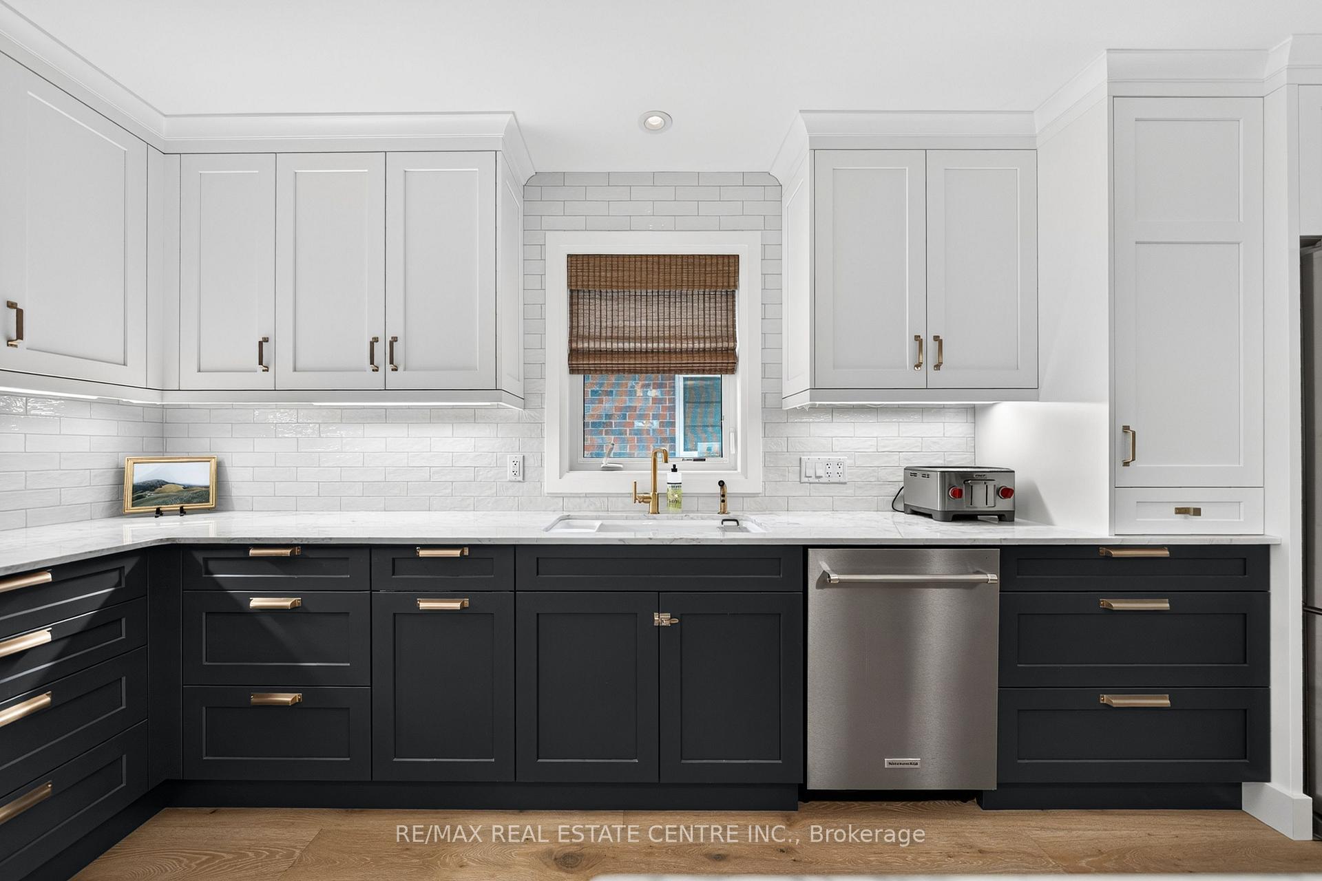 Photo 13 of Unit 3C, 350 Doon Valley Drive, Kitchener, Pioneer Tower West — HOMEH
