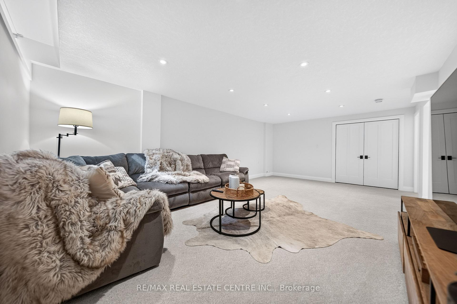 Photo 38 of Unit 3C, 350 Doon Valley Drive, Kitchener, Pioneer Tower West — HOMEH