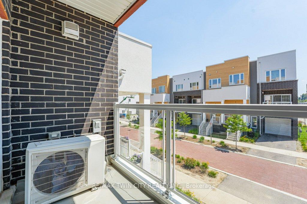 Photo 25 of 3 Visionary Avenue, Kitchener, Trussler — HOMEH