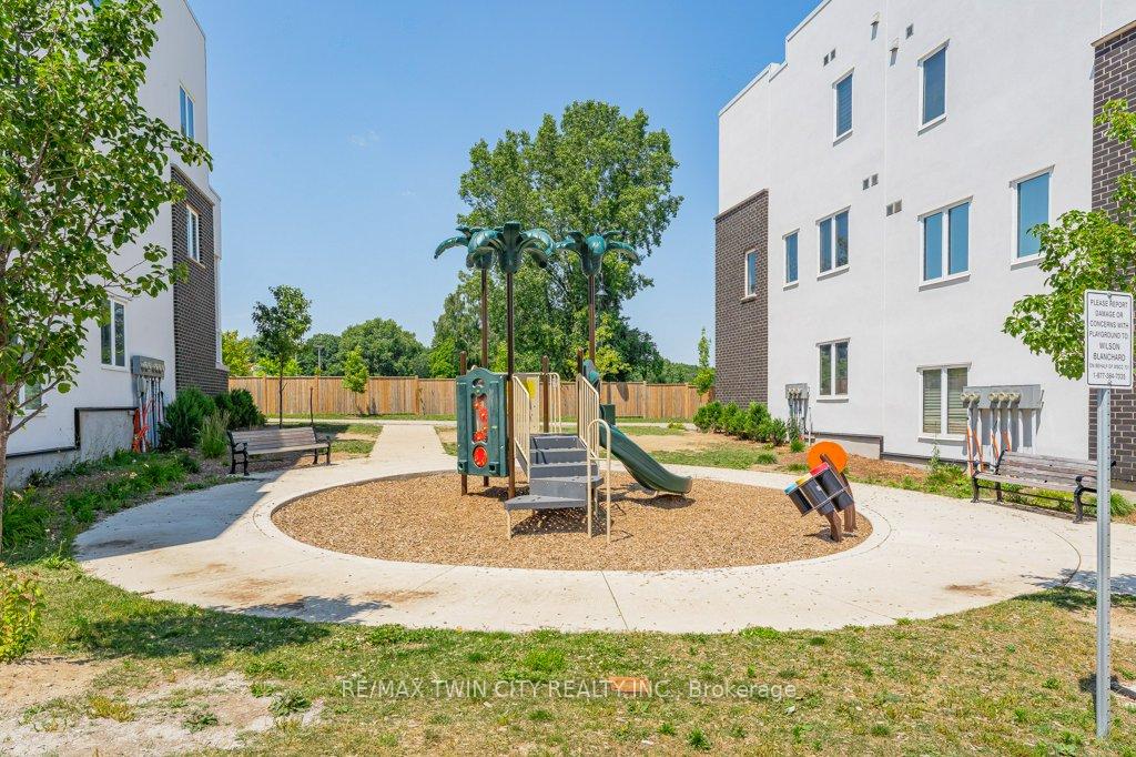 Photo 32 of 3 Visionary Avenue, Kitchener, Trussler — HOMEH