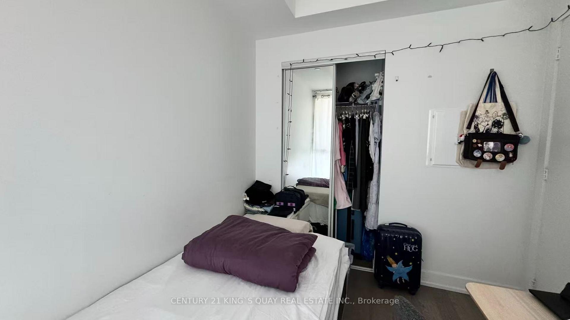 Photo 12 of Unit 1801, 7 Grenville Street, Toronto, Bay Street Corridor — HOMEH