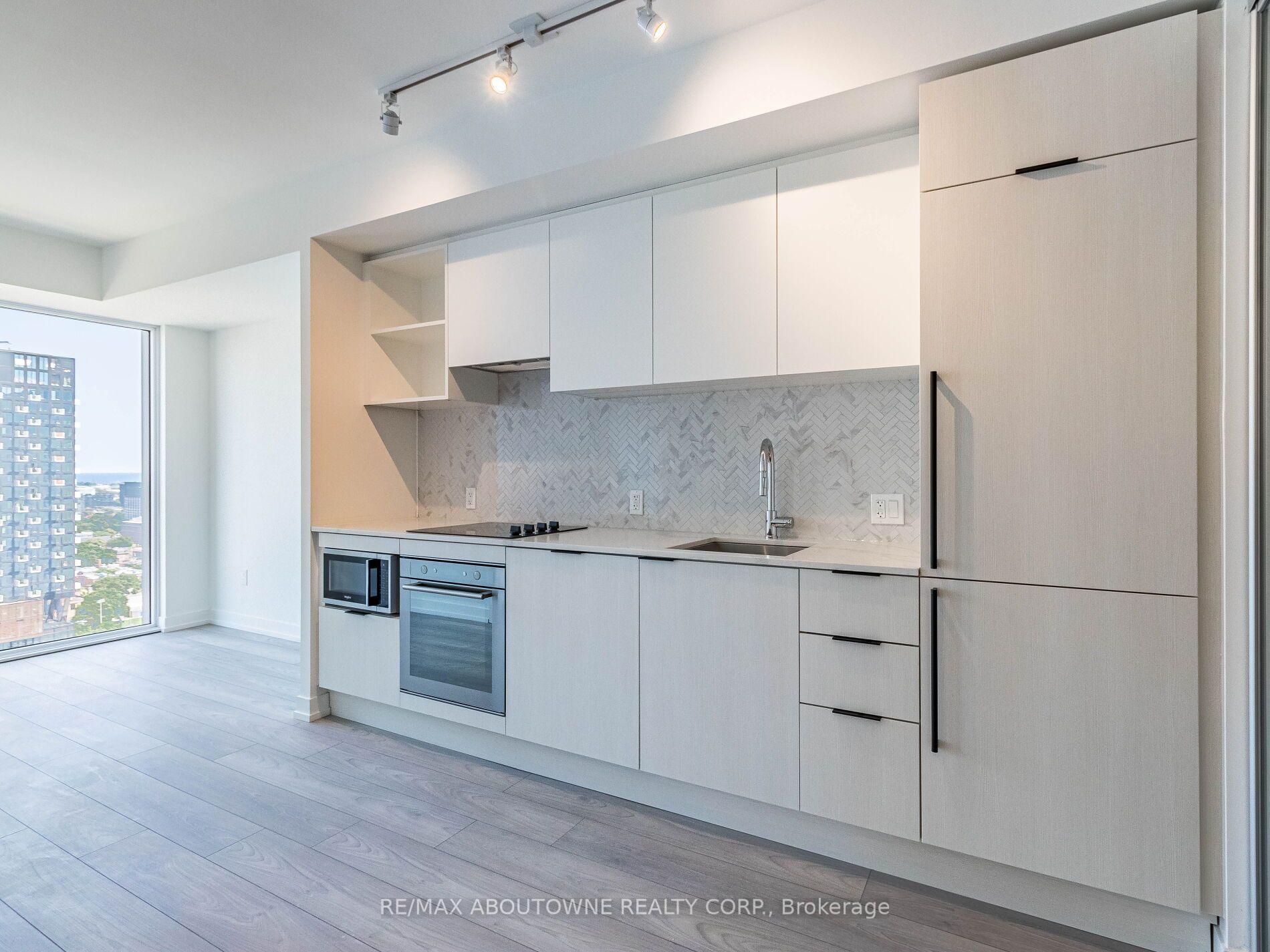 Photo 9 of Unit 3002, 82 Dalhousie Street, Toronto, Church-Yonge Corridor — HOMEH