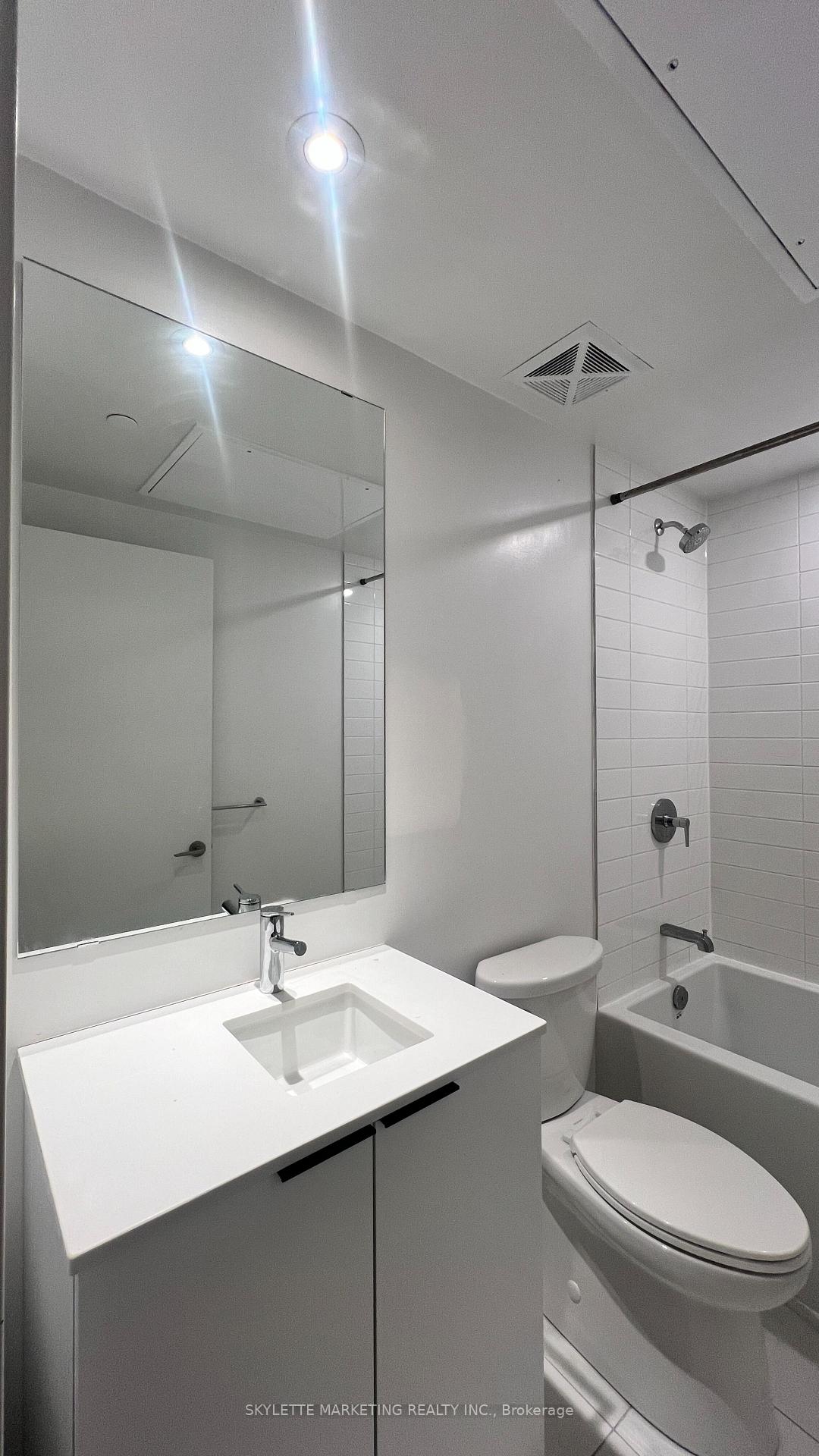 Photo 11 of Unit 425, 50 Power Street, Toronto, Moss Park — HOMEH