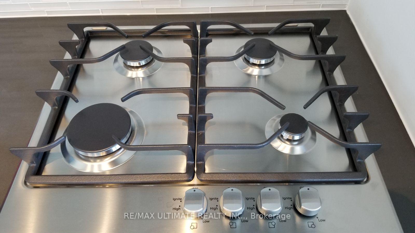 Photo 5 of Unit 1803, 501 St Clair Avenue W, Toronto, Casa Loma — HOMEH