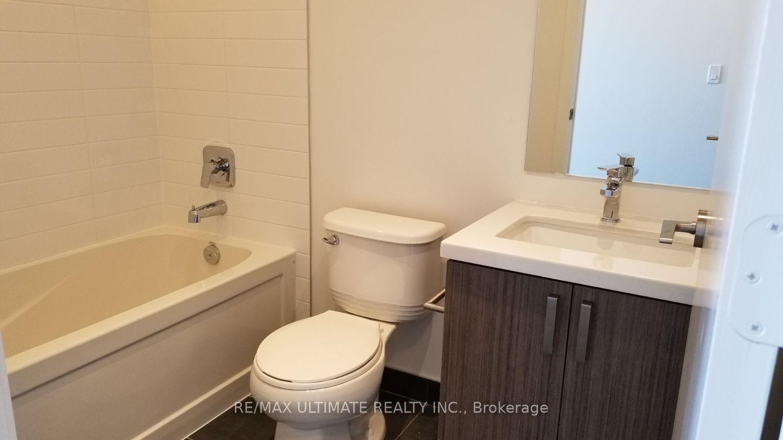Photo 6 of Unit 1803, 501 St Clair Avenue W, Toronto, Casa Loma — HOMEH