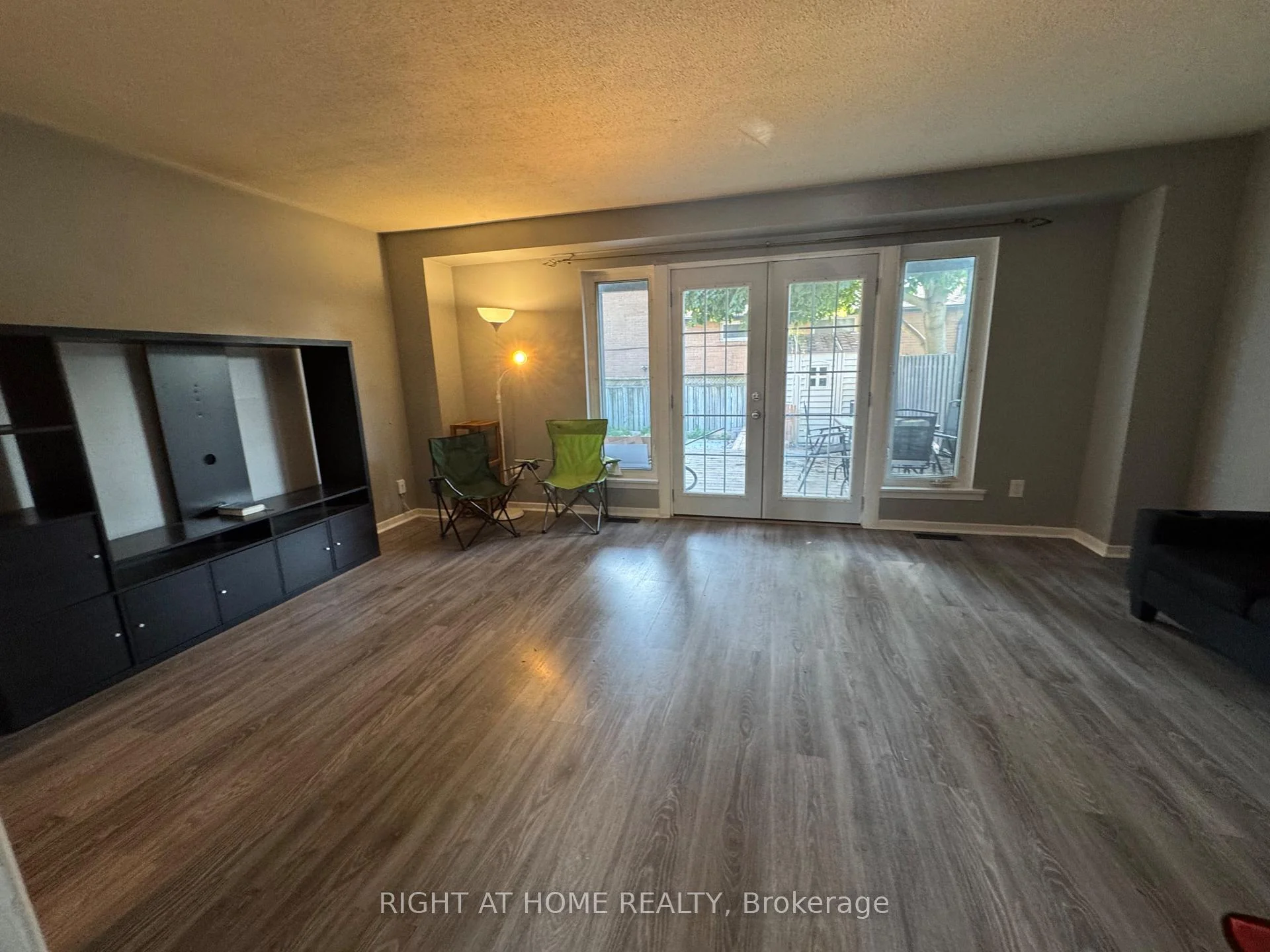 Photo 10 of 1358 Tremblay Street, Oshawa, Lakeview — HOMEH