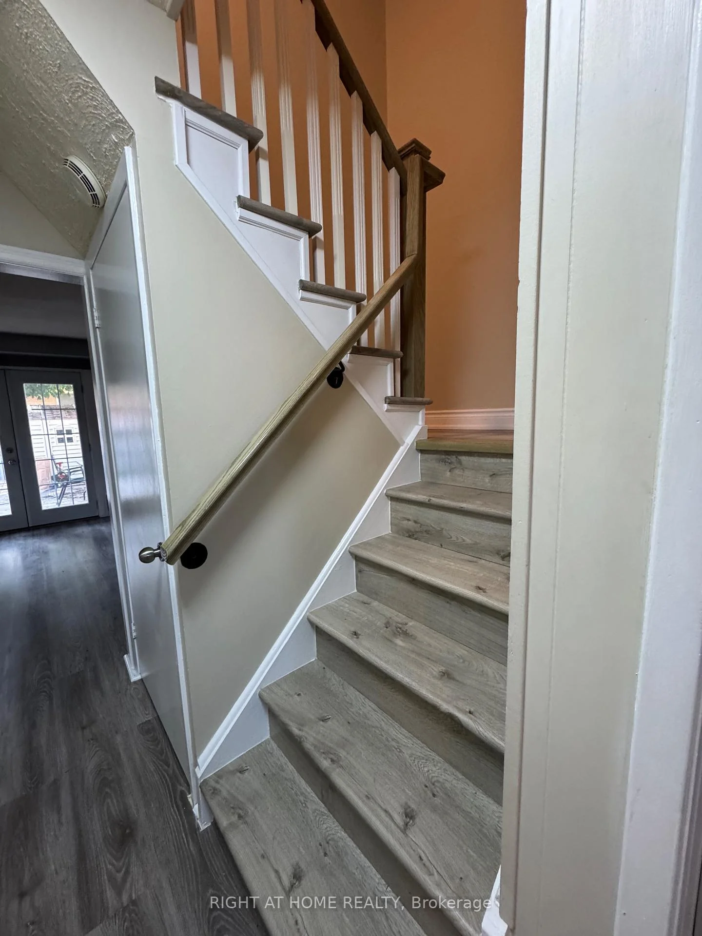 Photo 32 of 1358 Tremblay Street, Oshawa, Lakeview — HOMEH