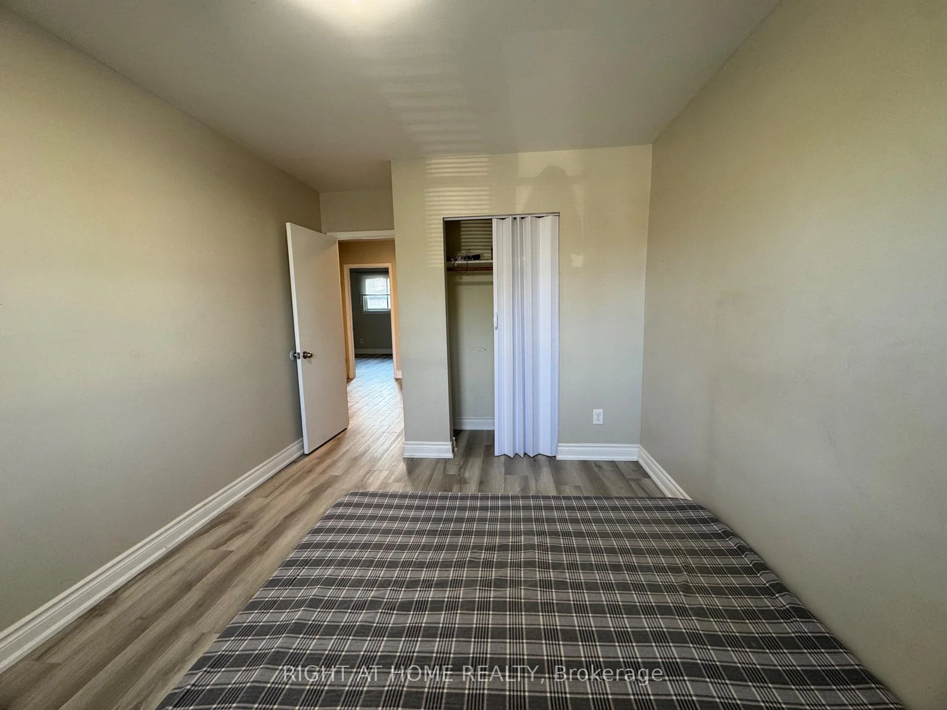 Photo 39 of 1358 Tremblay Street, Oshawa, Lakeview — HOMEH