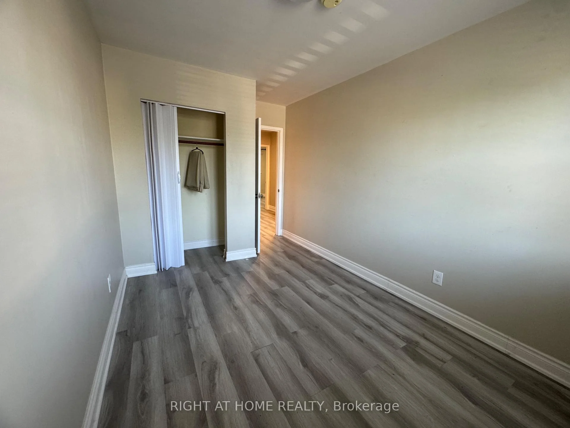 Photo 37 of 1358 Tremblay Street, Oshawa, Lakeview — HOMEH