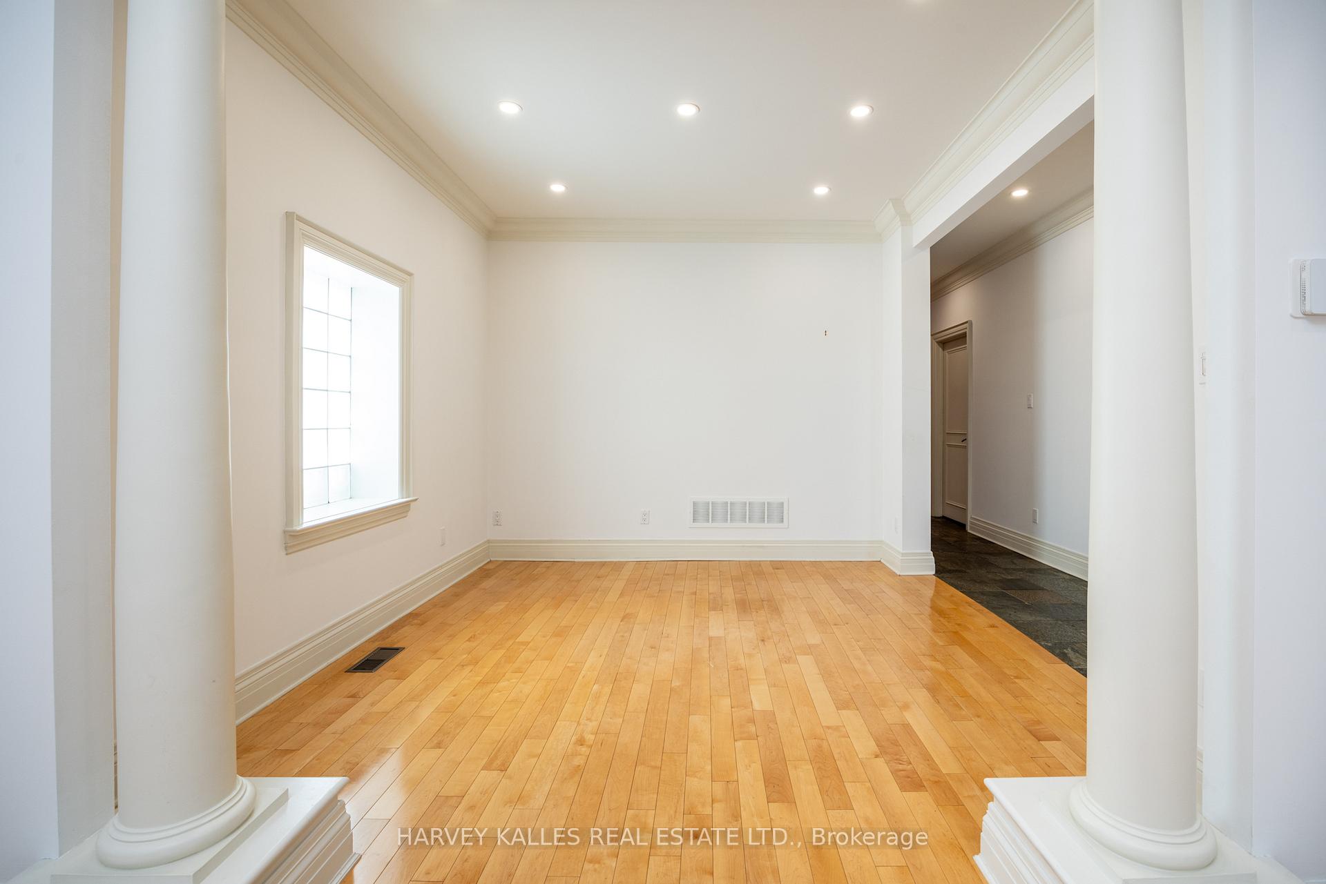 Photo 7 of 495 Deloraine Avenue, Toronto, Bedford Park-Nortown — HOMEH