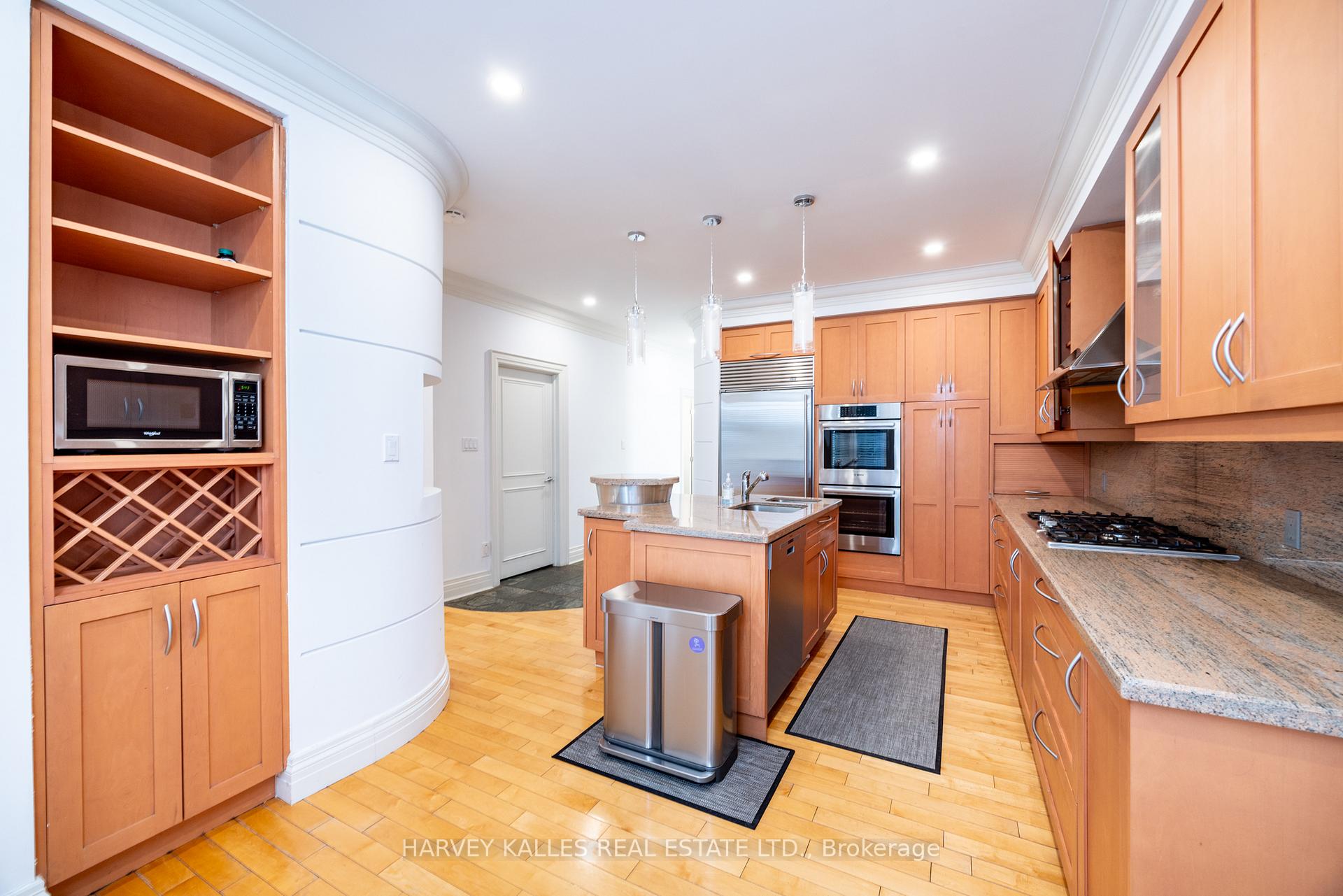 Photo 14 of 495 Deloraine Avenue, Toronto, Bedford Park-Nortown — HOMEH