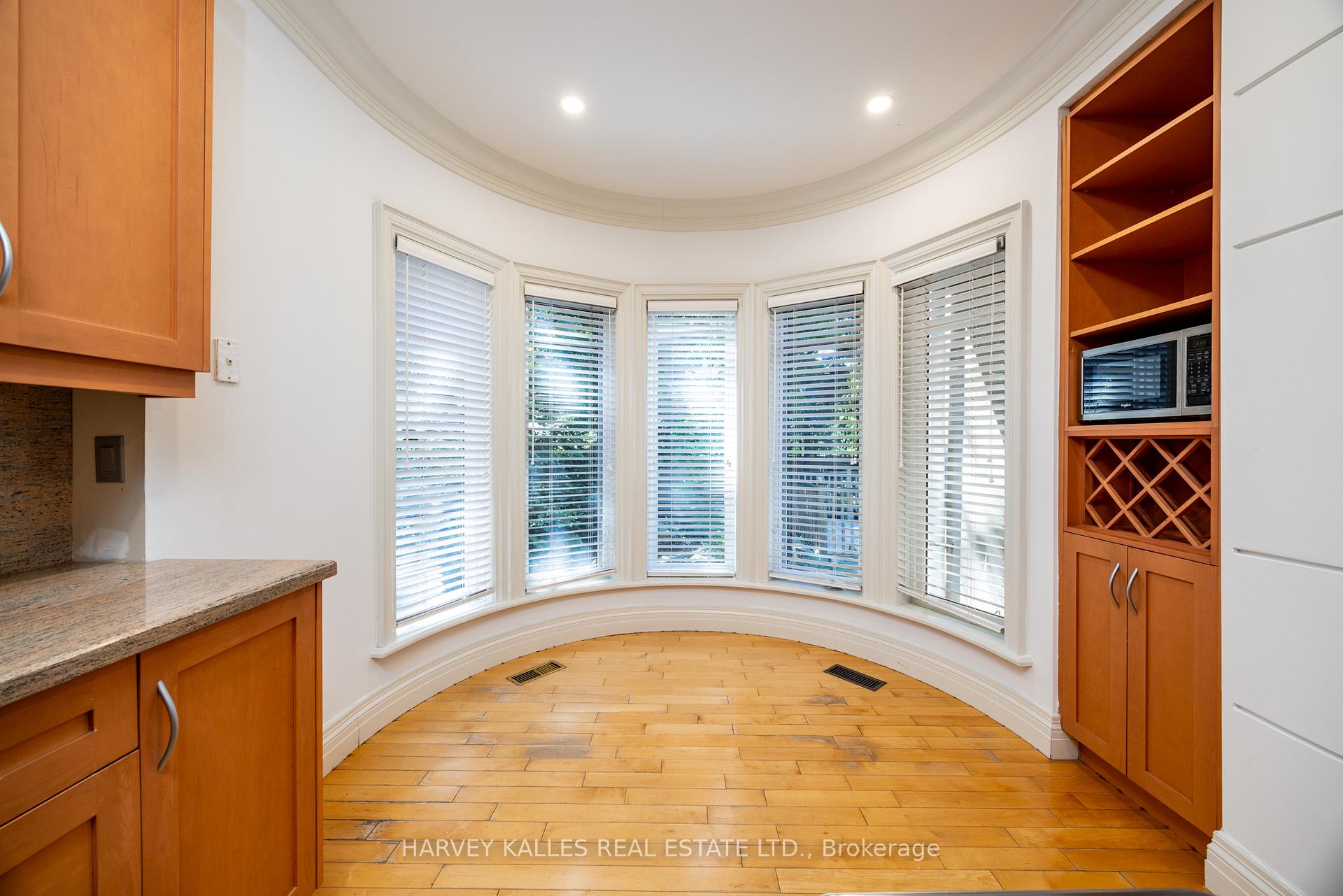 Photo 19 of 495 Deloraine Avenue, Toronto, Bedford Park-Nortown — HOMEH