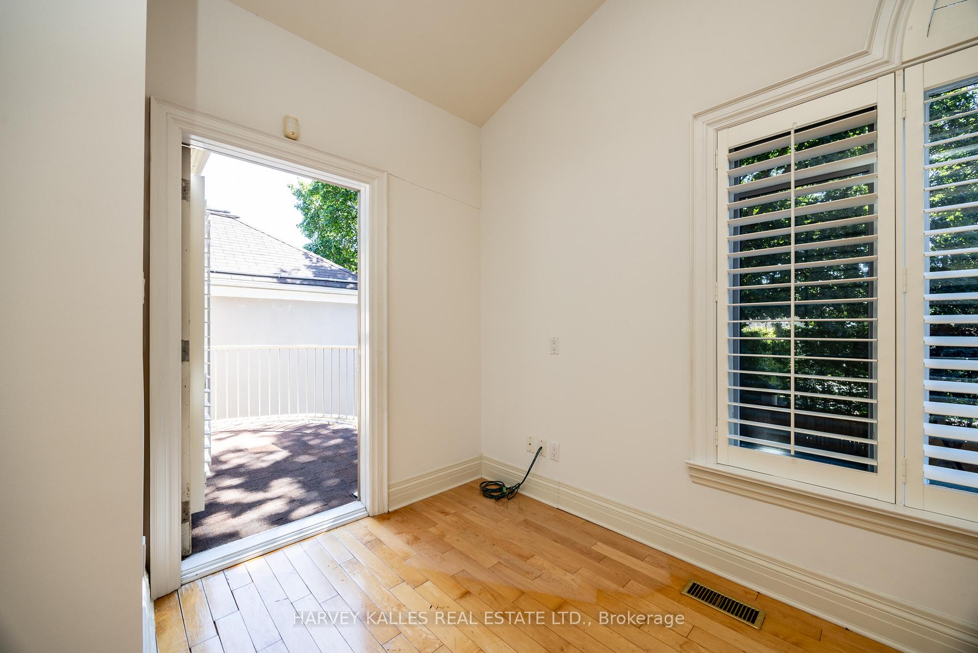 Photo 30 of 495 Deloraine Avenue, Toronto, Bedford Park-Nortown — HOMEH