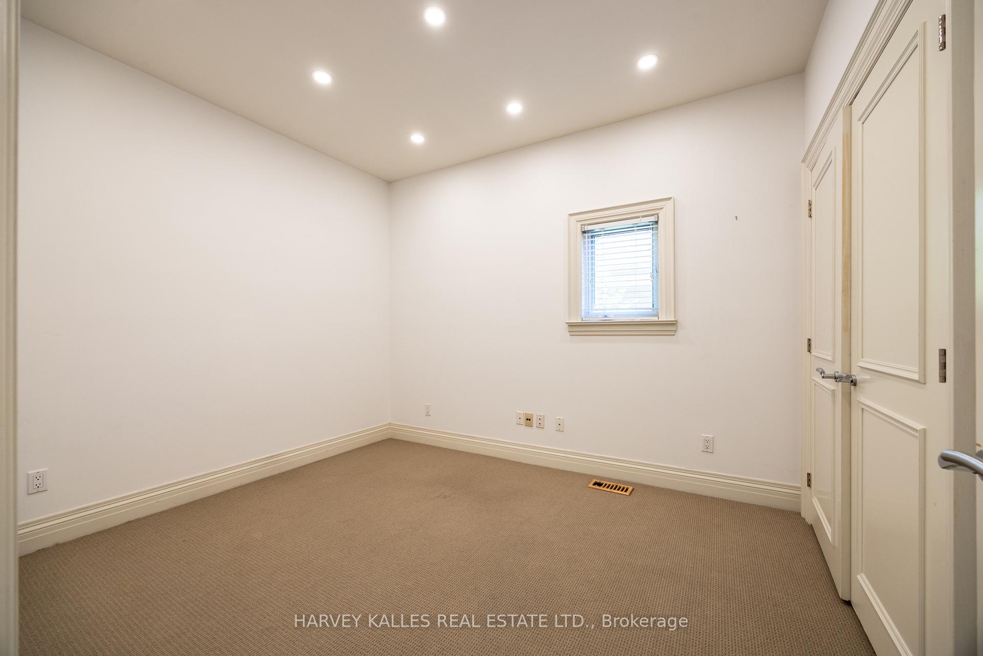 Photo 34 of 495 Deloraine Avenue, Toronto, Bedford Park-Nortown — HOMEH