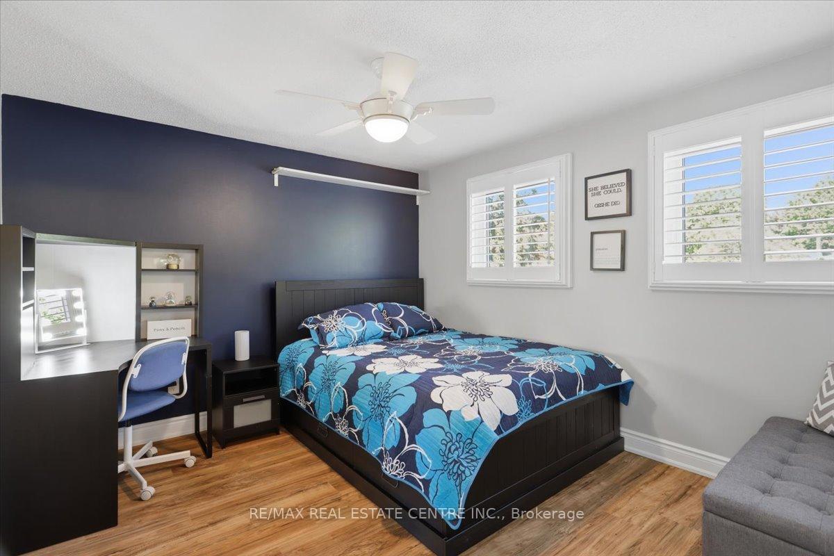 Photo 26 of 315 Woodlawn Crescent, Milton, Bronte Meadows — HOMEH