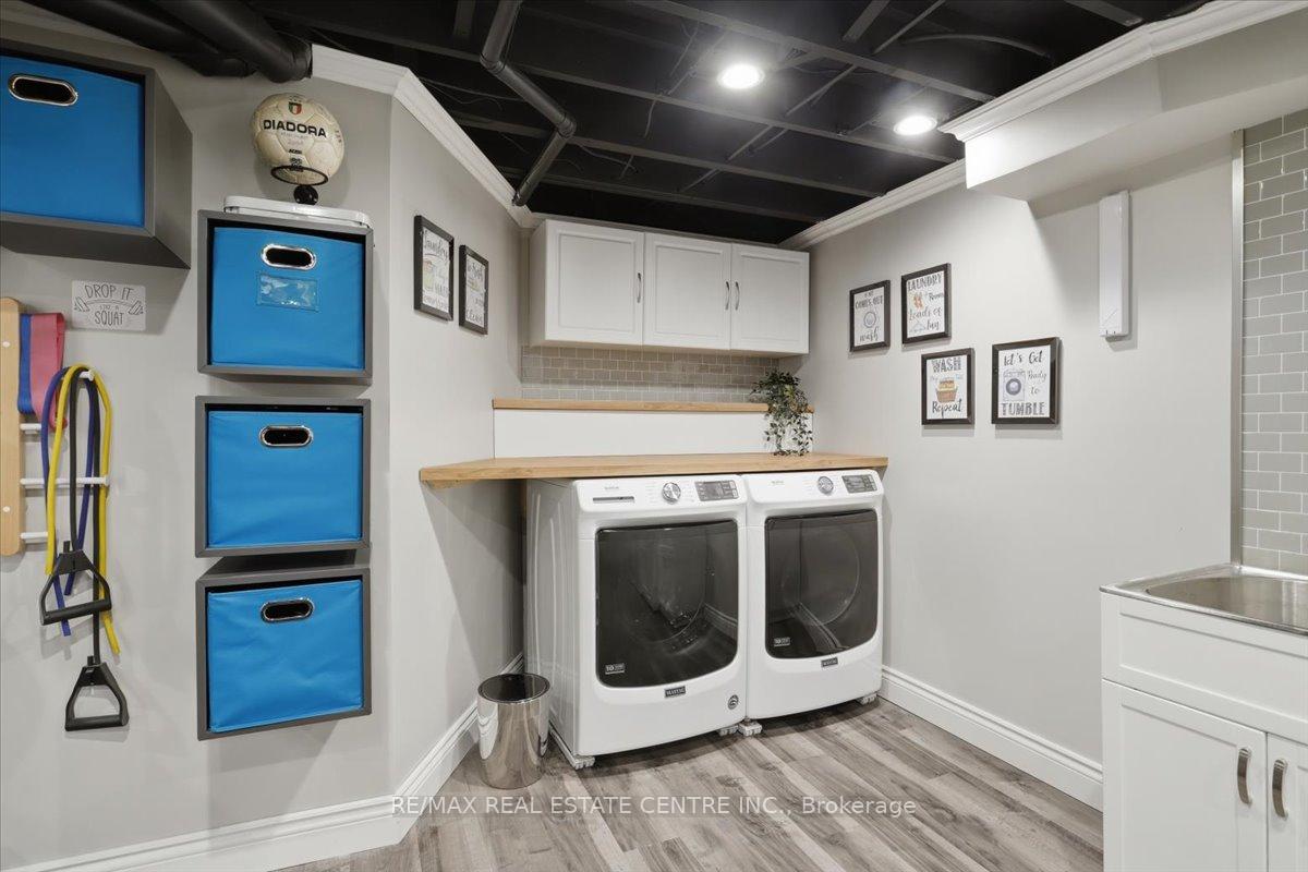 Photo 34 of 315 Woodlawn Crescent, Milton, Bronte Meadows — HOMEH