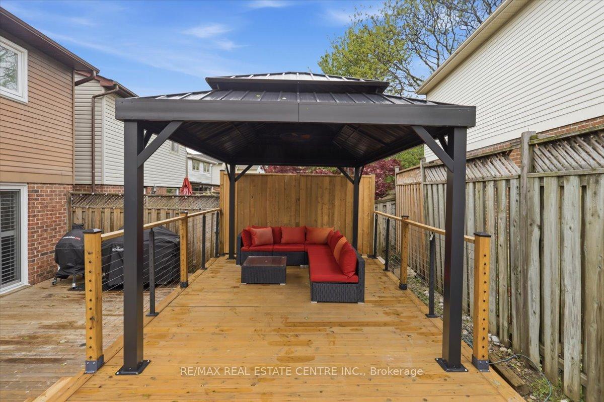 Photo 41 of 315 Woodlawn Crescent, Milton, Bronte Meadows — HOMEH