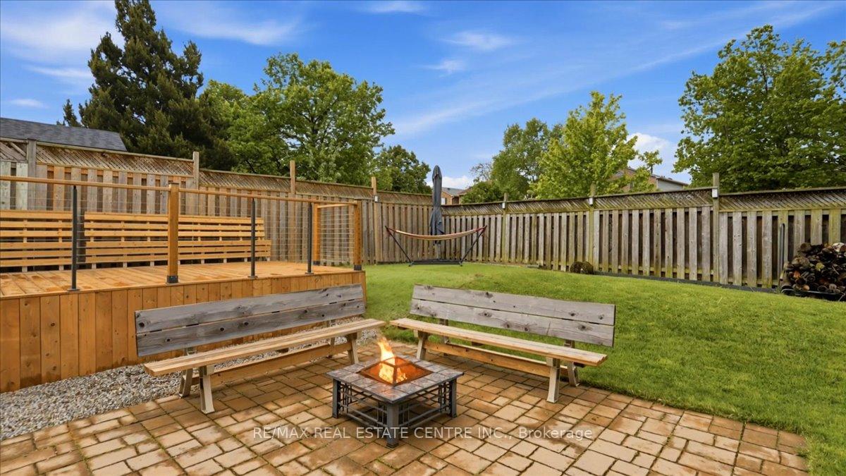Photo 47 of 315 Woodlawn Crescent, Milton, Bronte Meadows — HOMEH