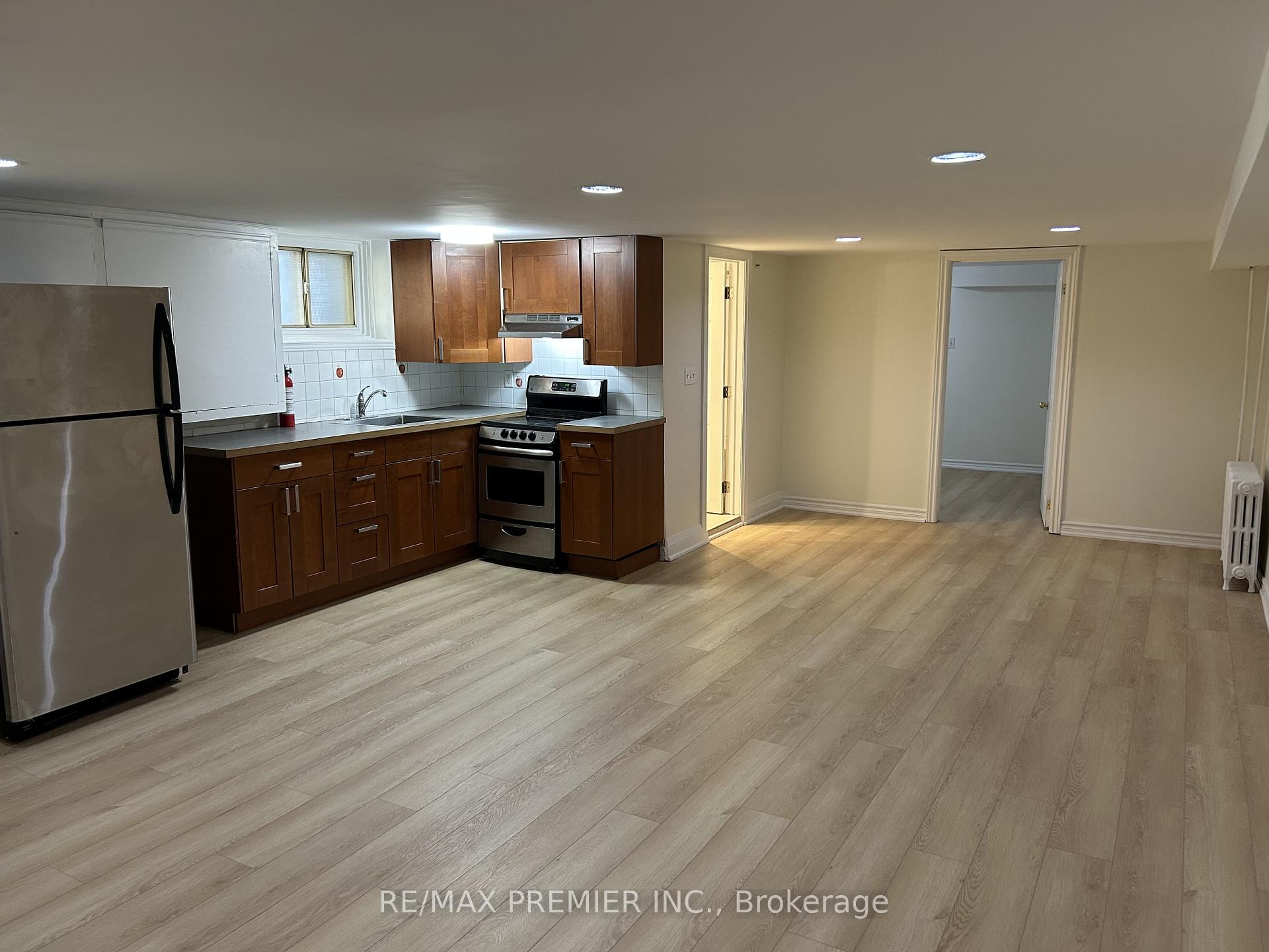 Photo 2 of Unit G, 1342 Pape Avenue, Toronto, Broadview North — HOMEH