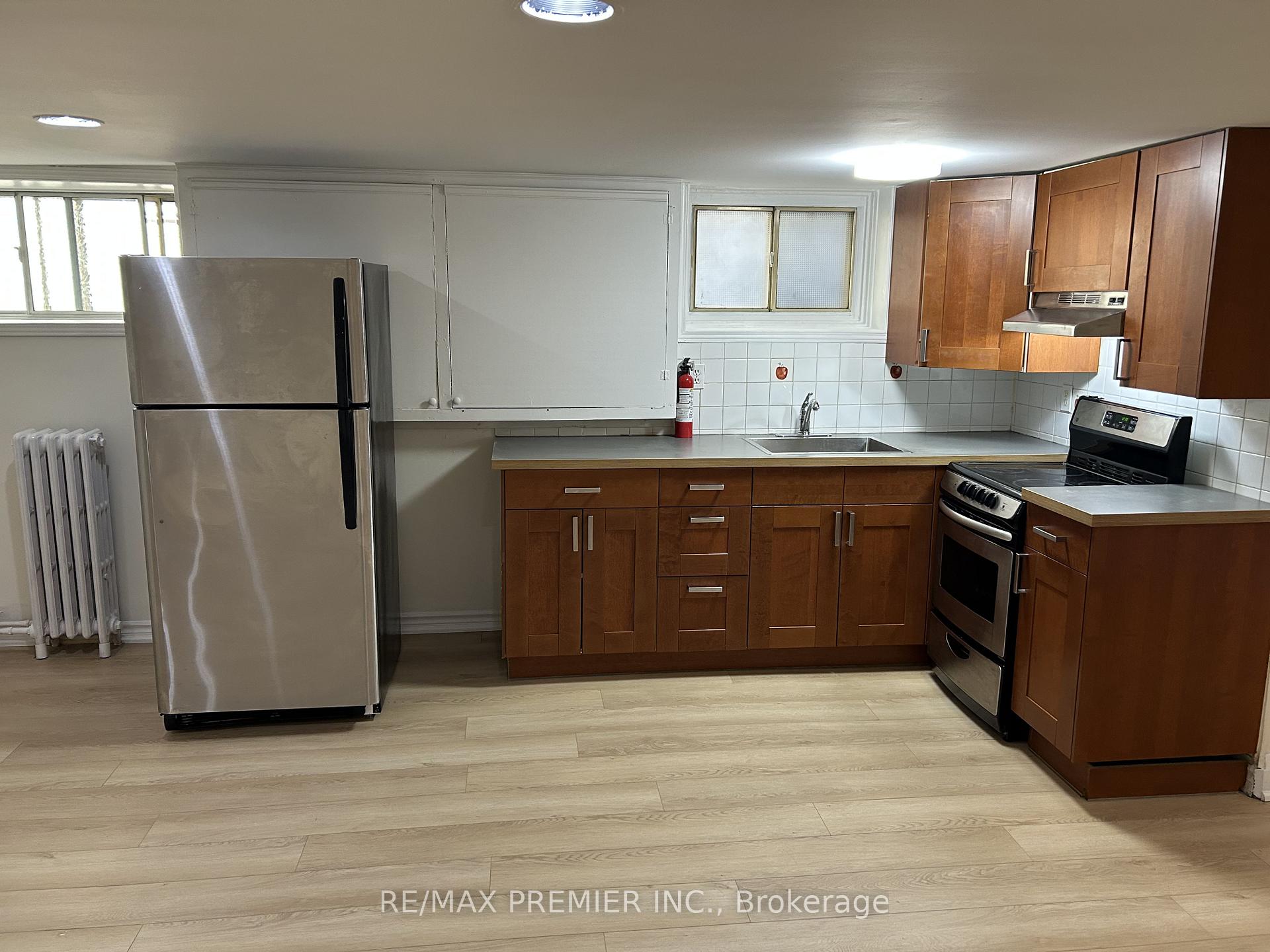 Photo 3 of Unit G, 1342 Pape Avenue, Toronto, Broadview North — HOMEH