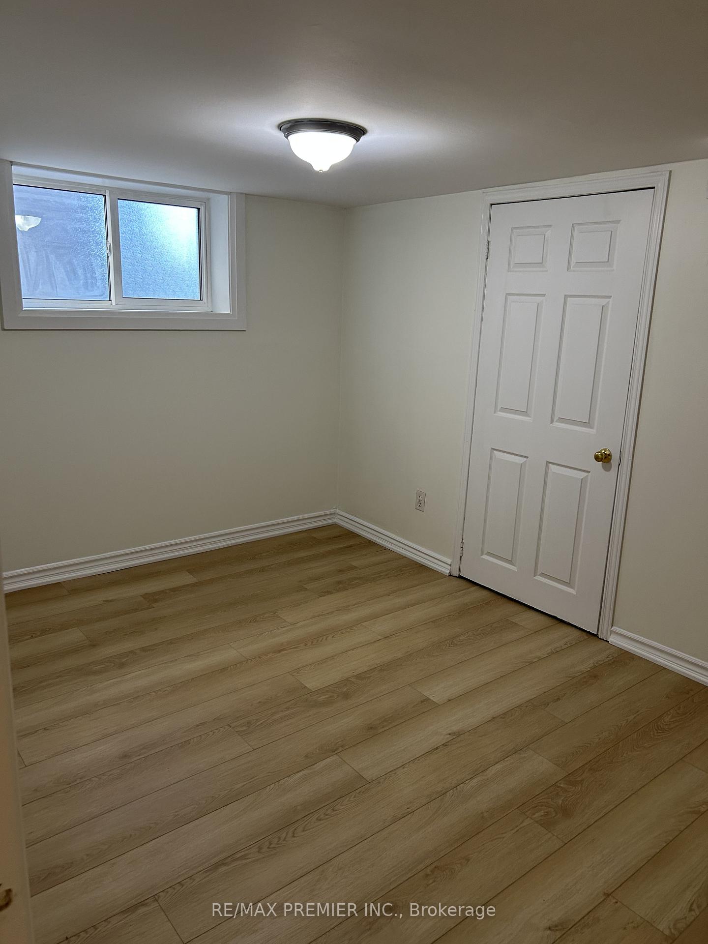 Photo 7 of Unit G, 1342 Pape Avenue, Toronto, Broadview North — HOMEH