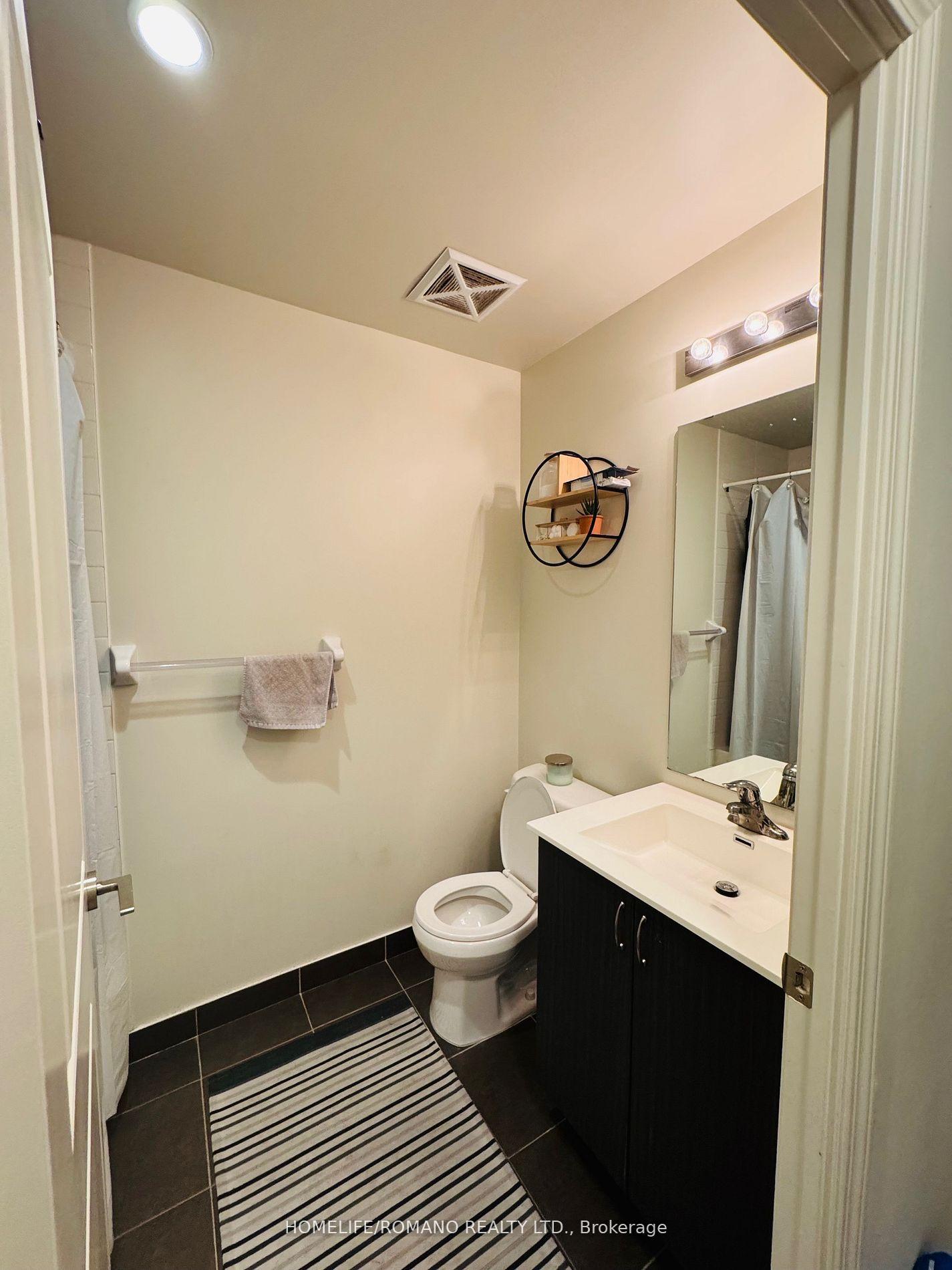 Photo 15 of Unit 605, 39 Annie Craig Drive, Etobicoke, Mimico — HOMEH