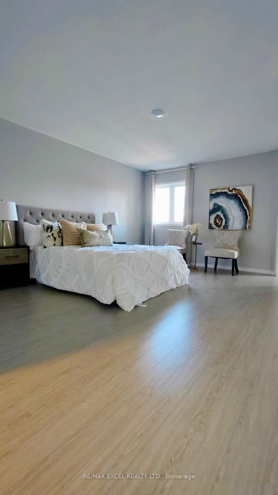 Photo 20 of 53 Northvale Road, Markham, Cornell — HOMEH
