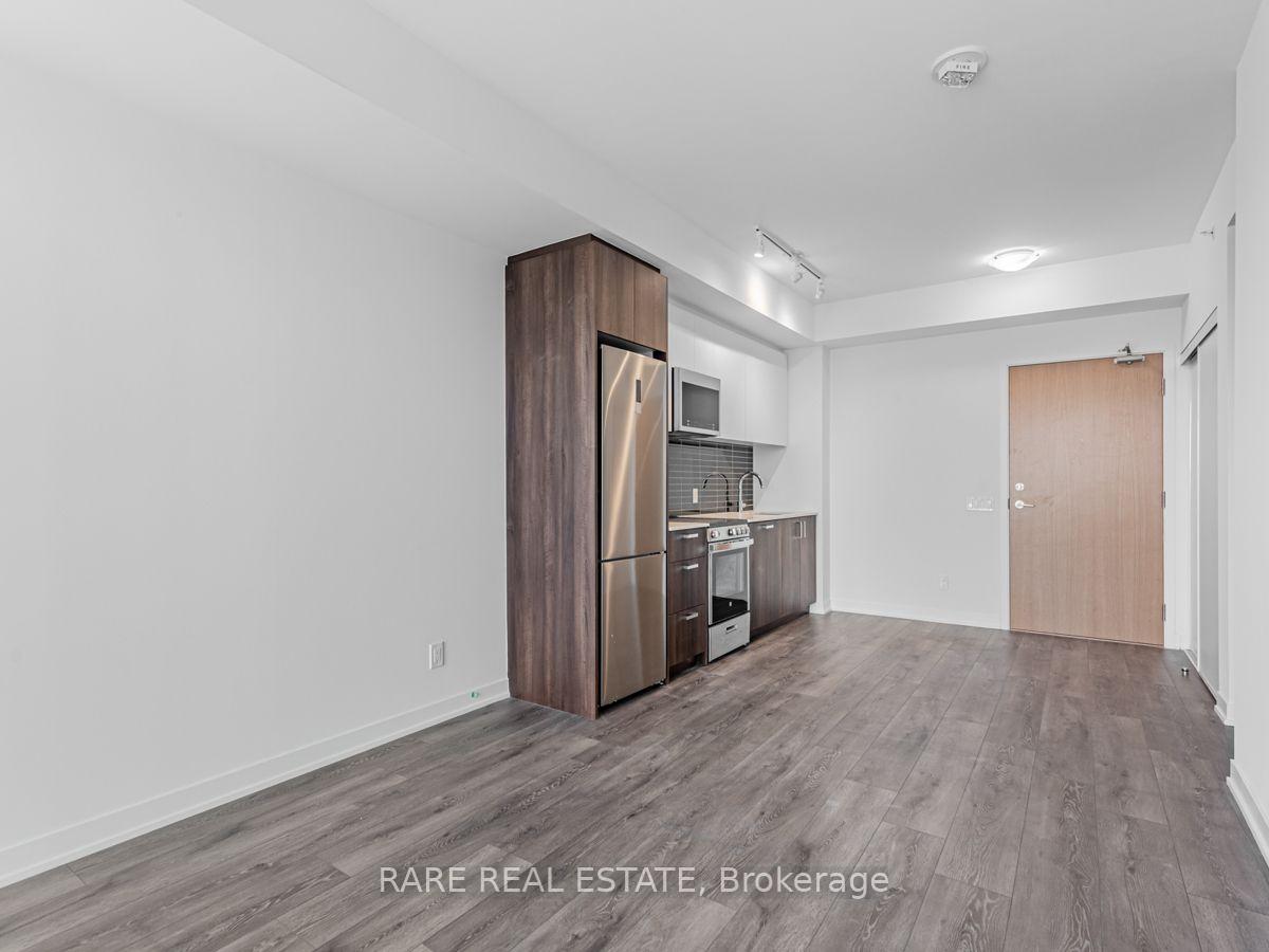 Photo 12 of Unit 815, 1787 St Clair Avenue W, Toronto, Weston-Pellam Park — HOMEH