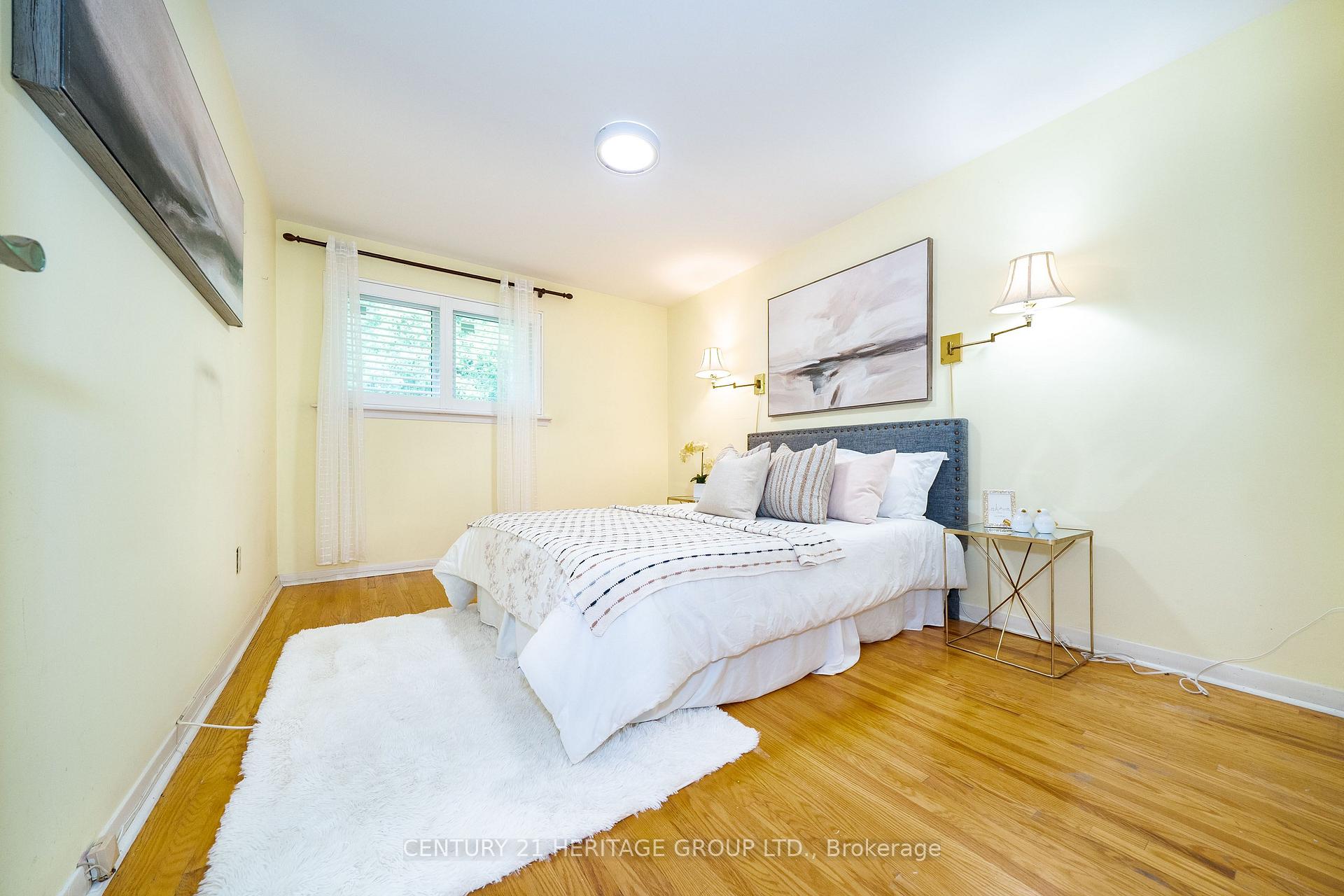 Photo 28 of 33 Elise Terrace, North York, Newtonbrook West — HOMEH