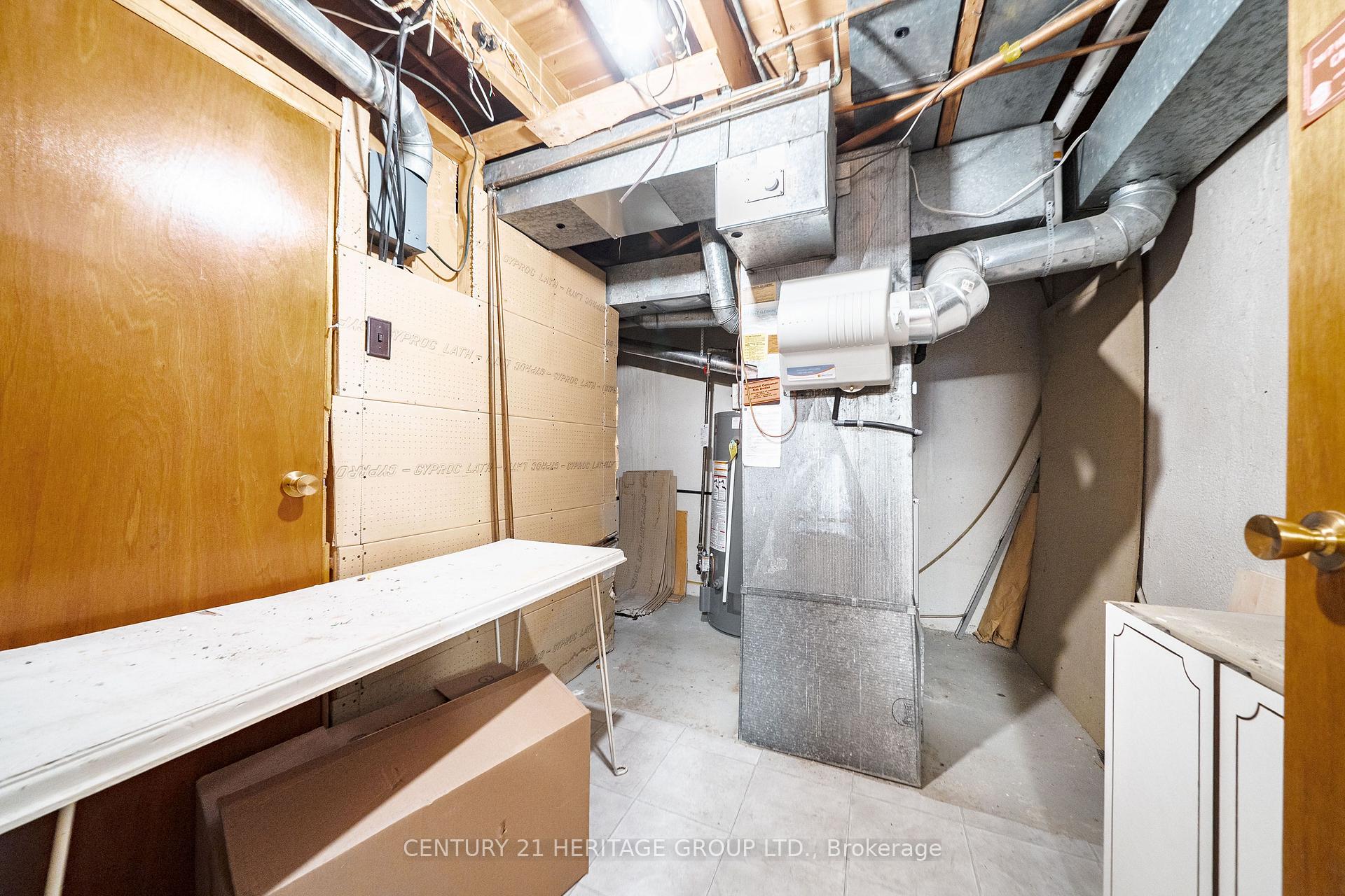 Photo 44 of 33 Elise Terrace, North York, Newtonbrook West — HOMEH