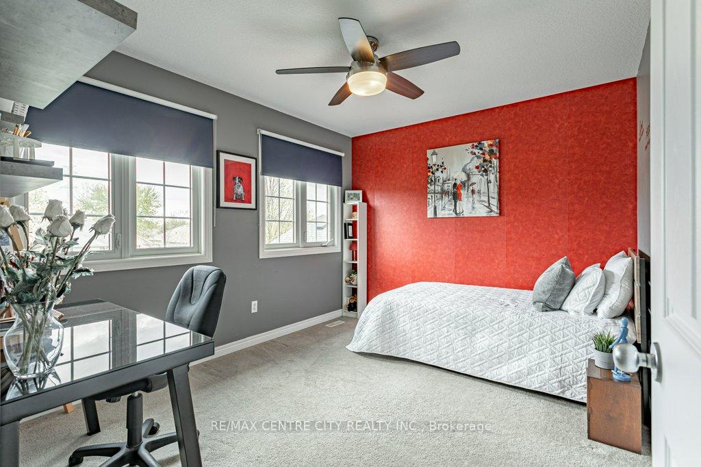 Photo 26 of 45 Riverbank Drive, St. Thomas — HOMEH