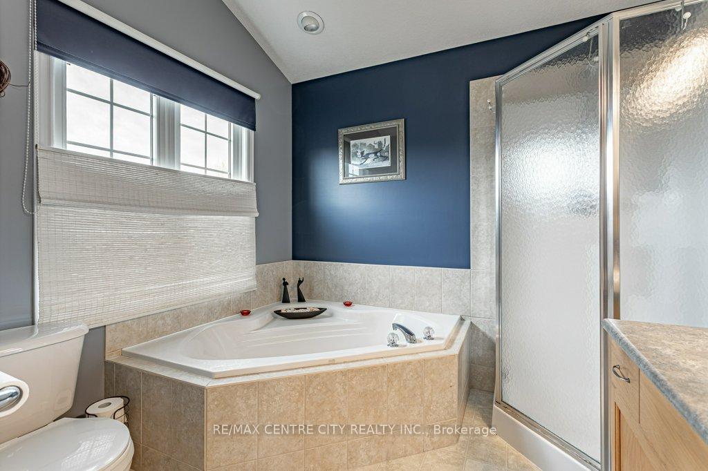 Photo 31 of 45 Riverbank Drive, St. Thomas — HOMEH