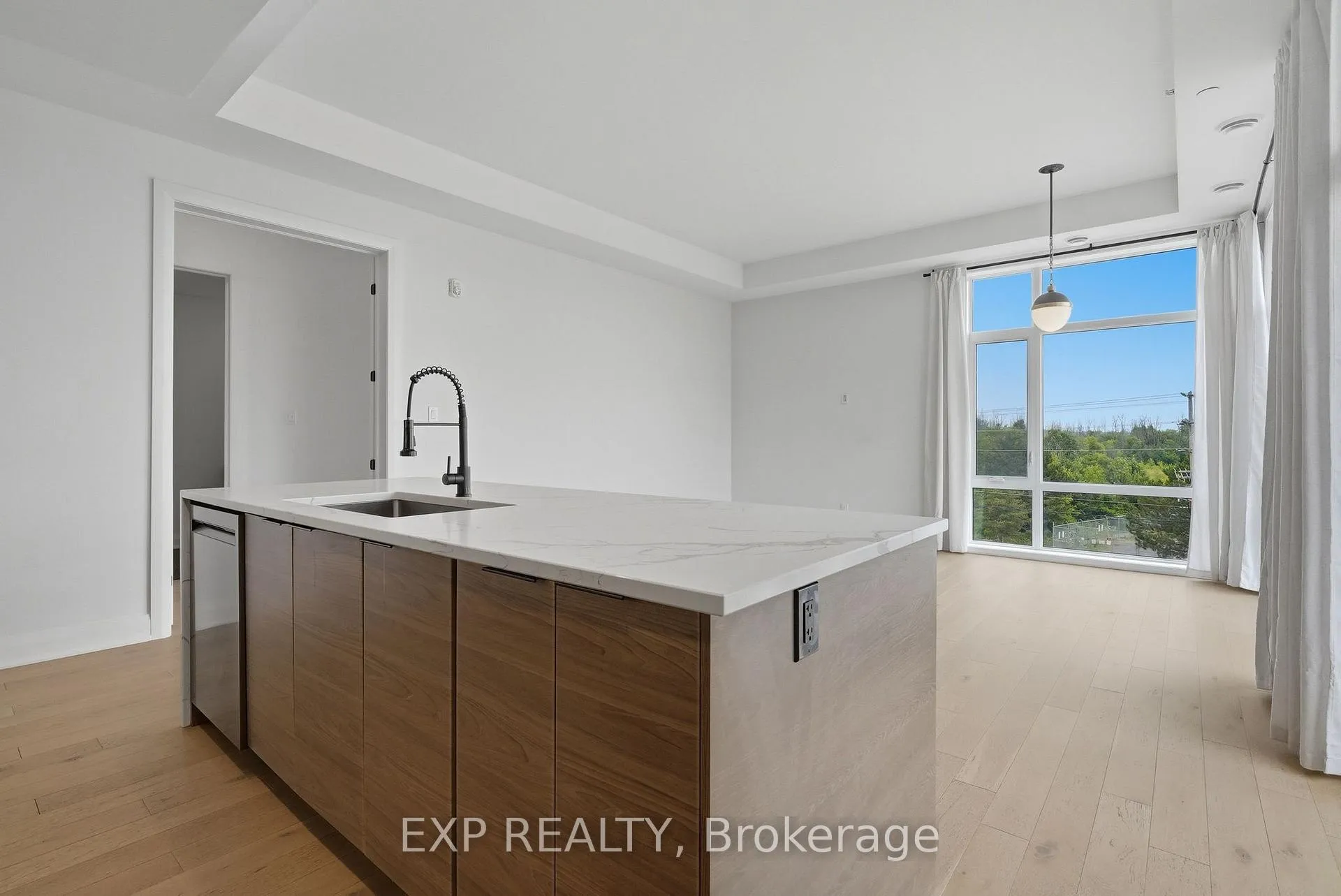 Photo 34 of Unit 301, 100 Cortile Private, Ottawa, Riverside South/Gloucester Glen — HOMEH
