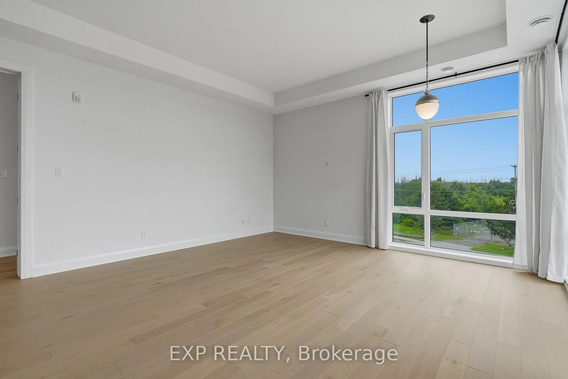 Photo 35 of Unit 301, 100 Cortile Private, Ottawa, Riverside South/Gloucester Glen — HOMEH