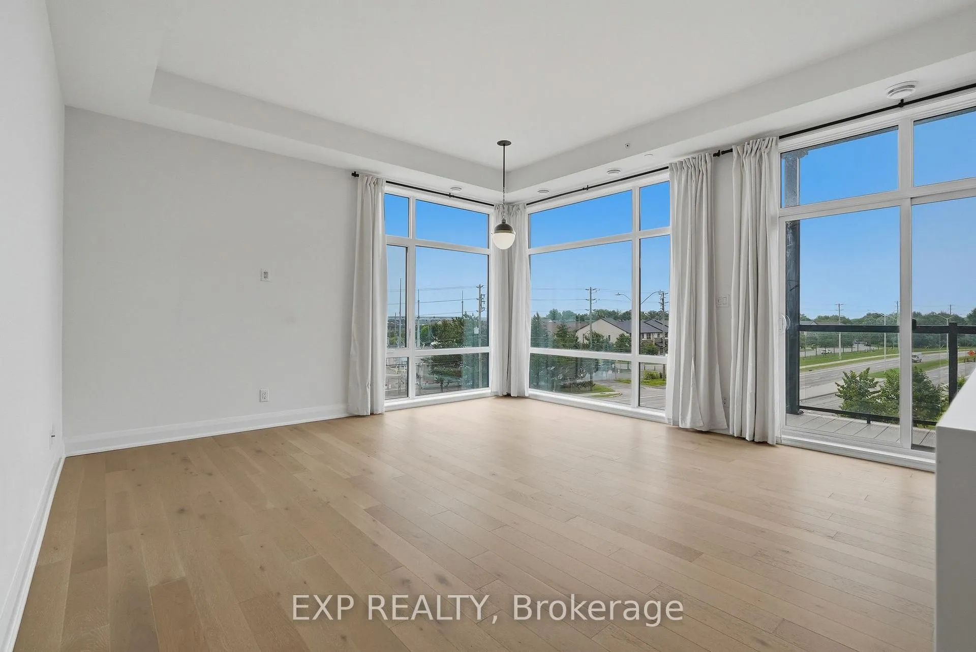 Photo 36 of Unit 301, 100 Cortile Private, Ottawa, Riverside South/Gloucester Glen — HOMEH
