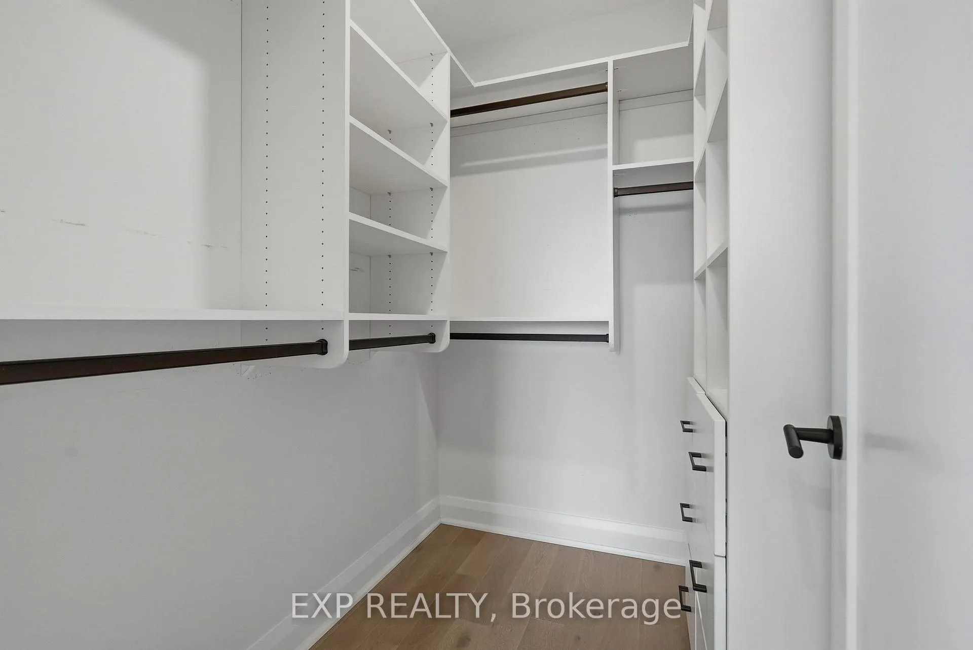 Photo 44 of Unit 301, 100 Cortile Private, Ottawa, Riverside South/Gloucester Glen — HOMEH
