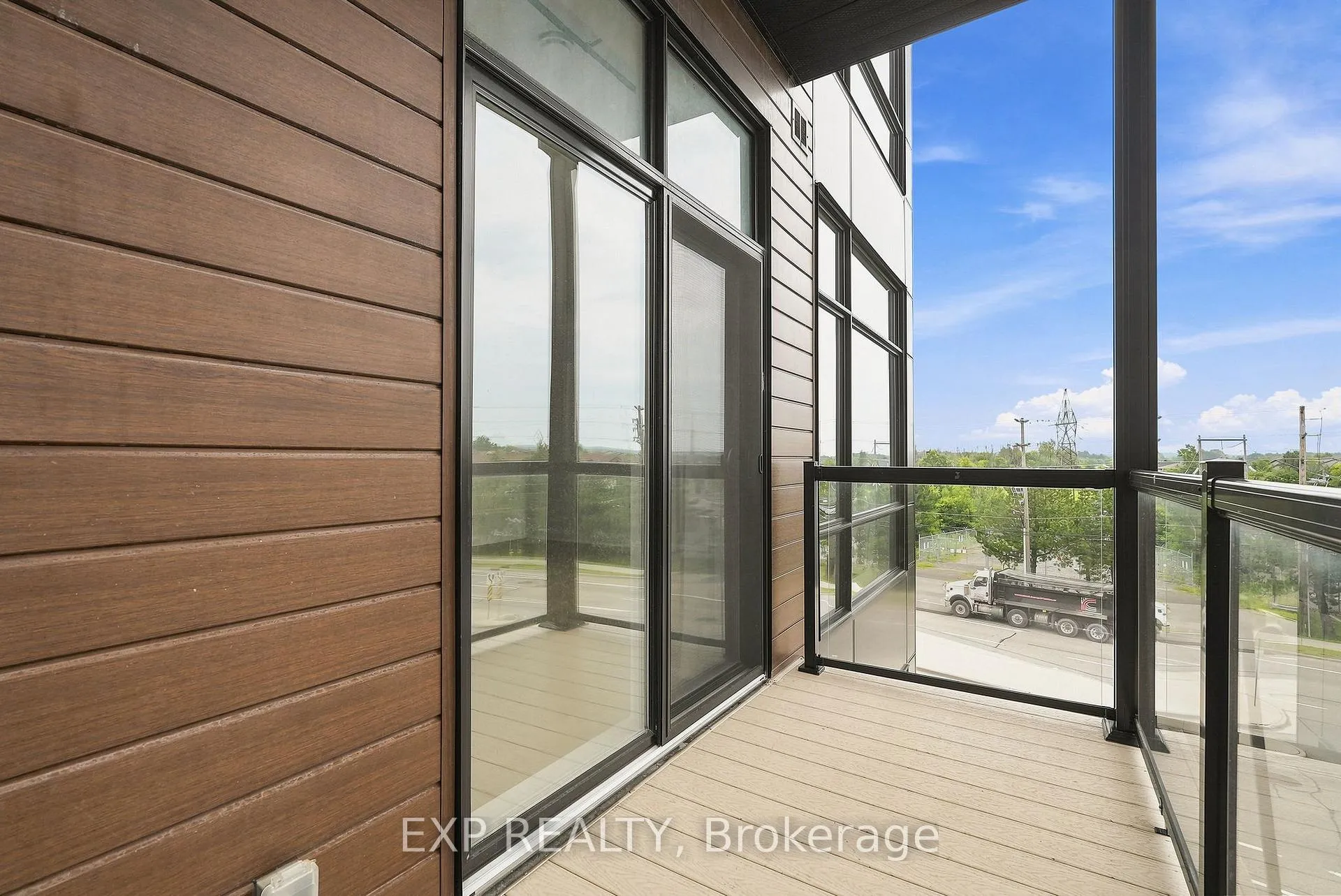 Photo 46 of Unit 301, 100 Cortile Private, Ottawa, Riverside South/Gloucester Glen — HOMEH